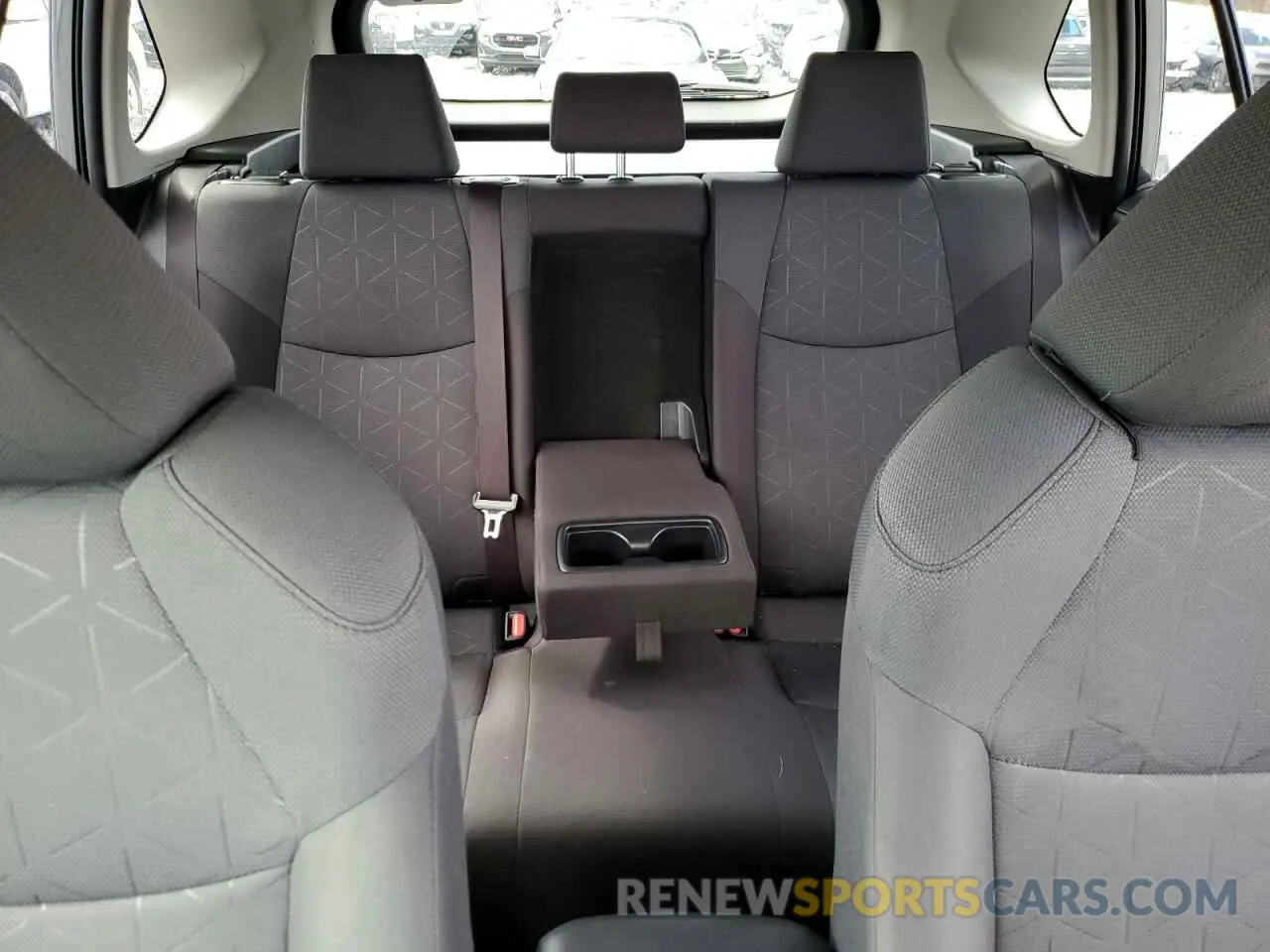10 Фотография поврежденного автомобиля JTMW1RFV6KJ005909 TOYOTA RAV4 2019