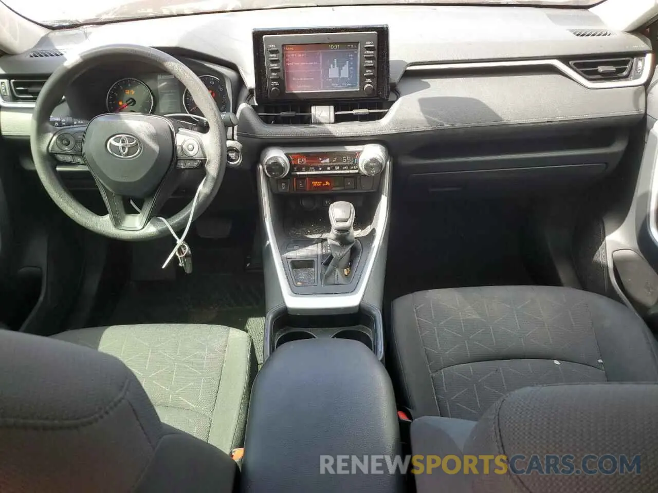 8 Photograph of a damaged car JTMW1RFV7KD004041 TOYOTA RAV4 2019