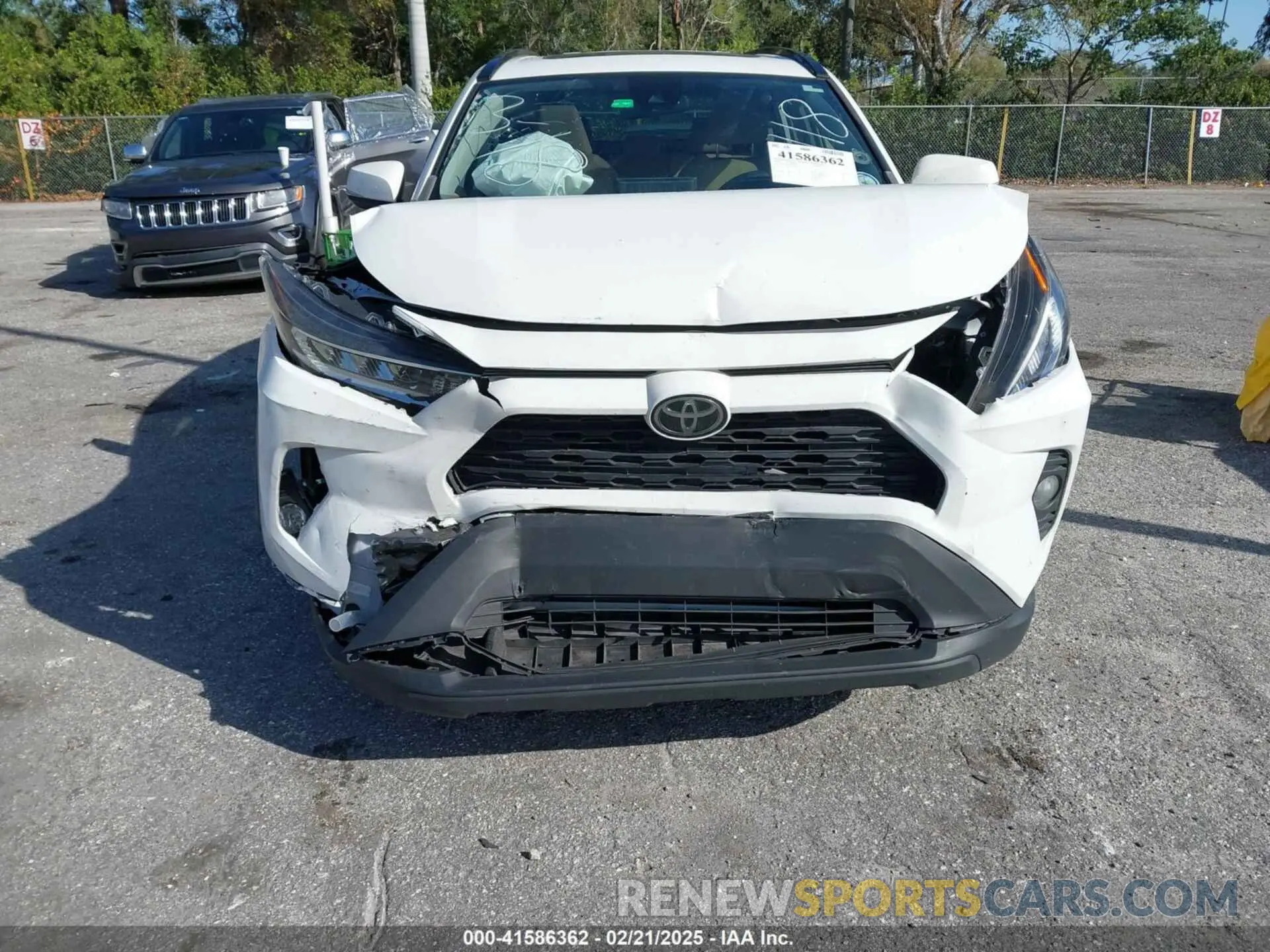 6 Фотография поврежденного автомобиля JTMW1RFV8KD502118 TOYOTA RAV4 2019