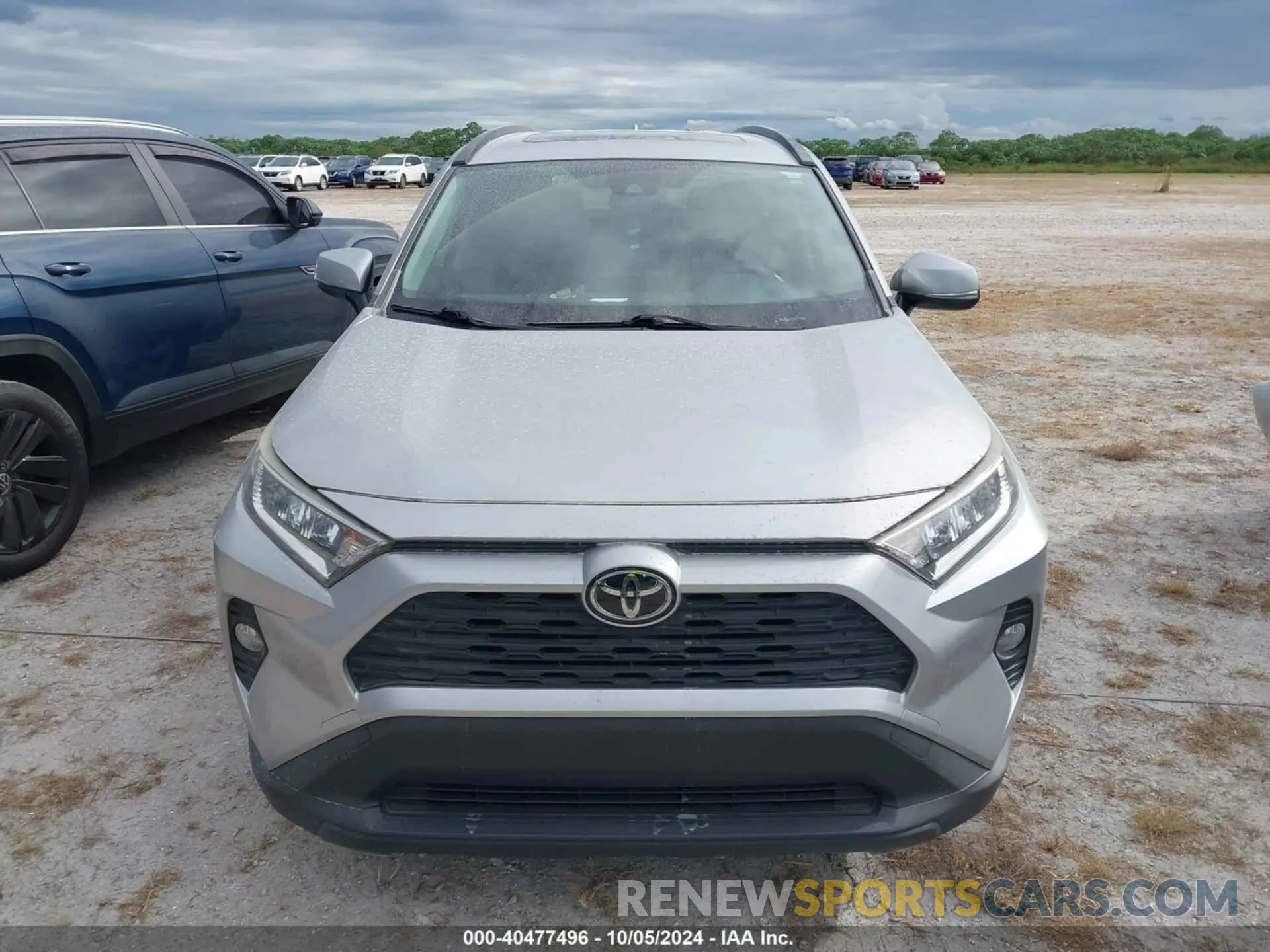 11 Фотография поврежденного автомобиля JTMW1RFV8KJ011680 TOYOTA RAV4 2019