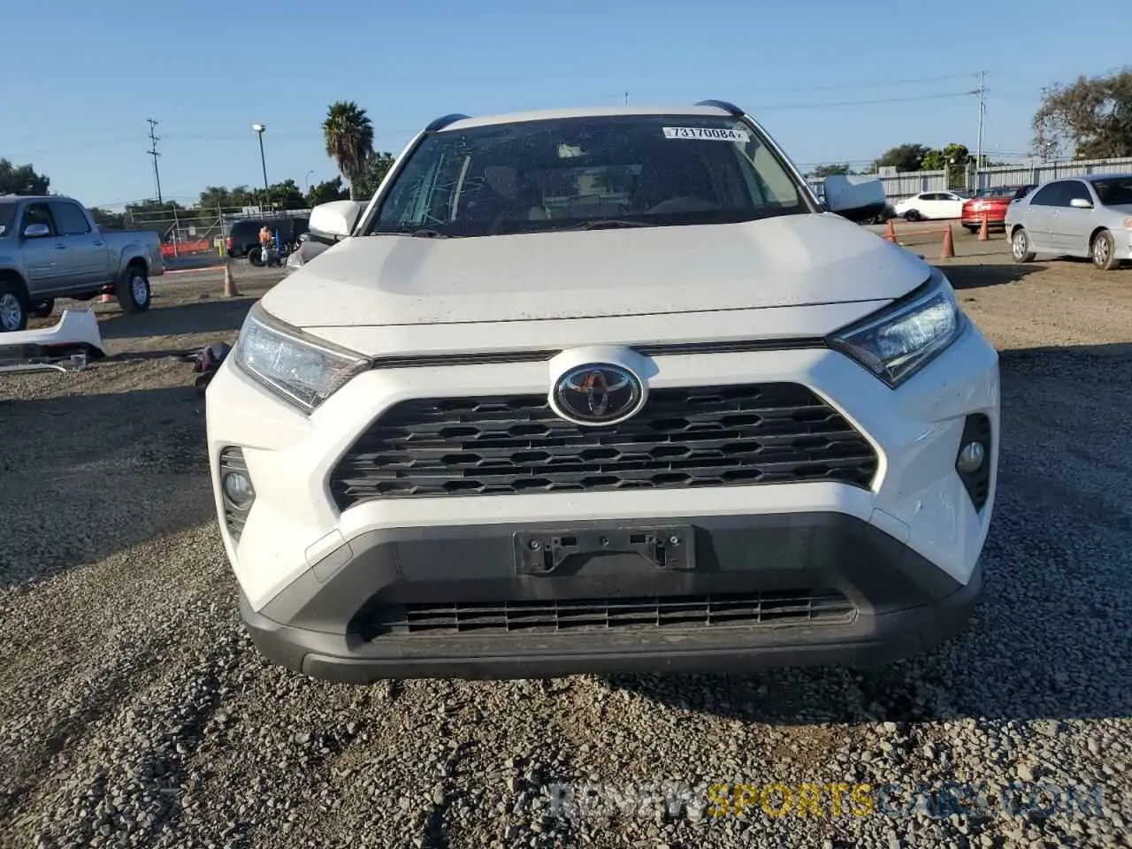 5 Фотография поврежденного автомобиля JTMW1RFV9KD010312 TOYOTA RAV4 2019