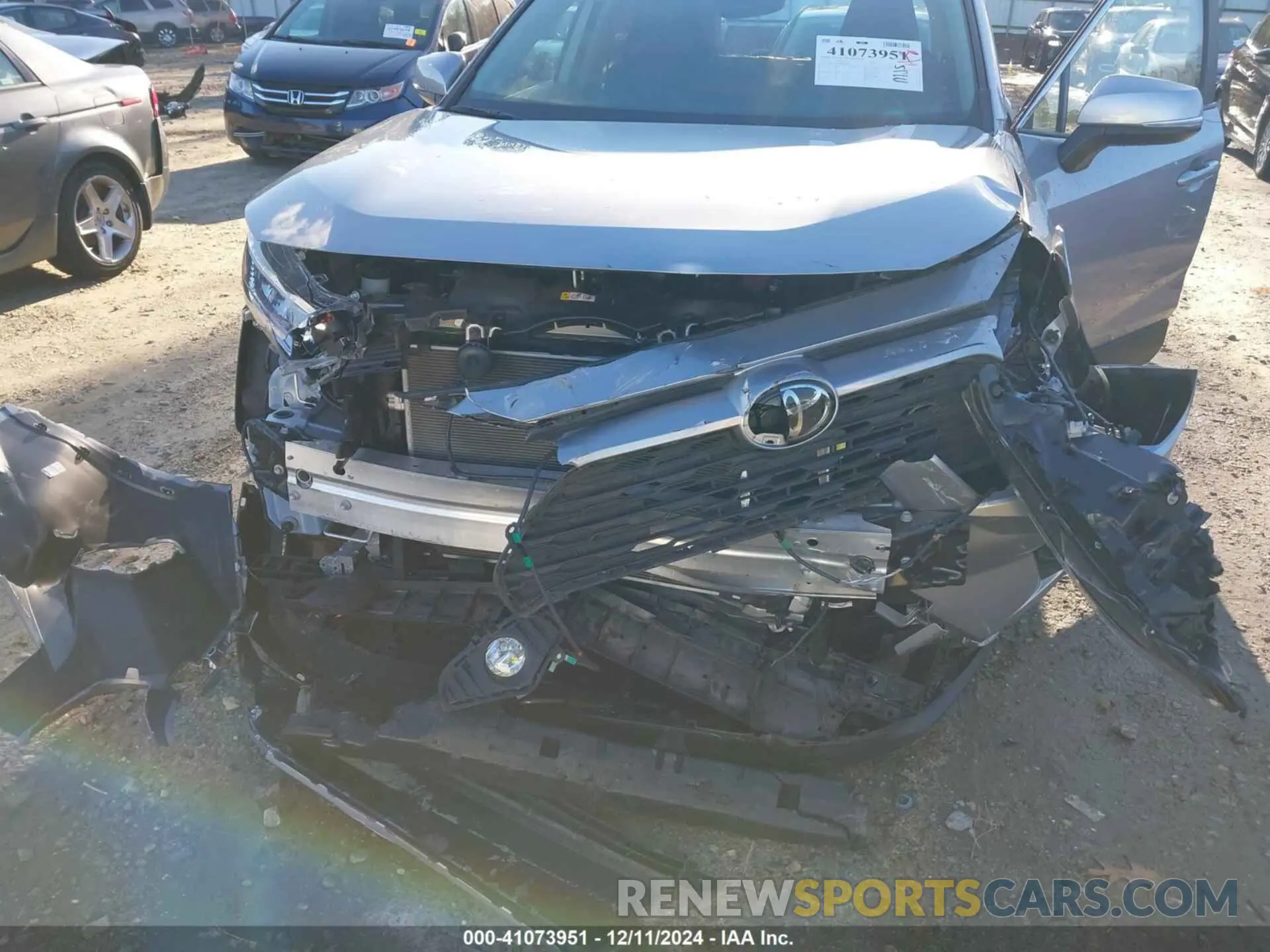 6 Photograph of a damaged car JTMW1RFV9KD016966 TOYOTA RAV4 2019
