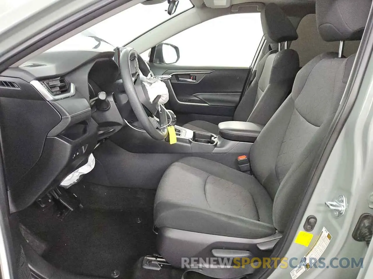 7 Фотография поврежденного автомобиля JTMW1RFV9KD030009 TOYOTA RAV4 2019