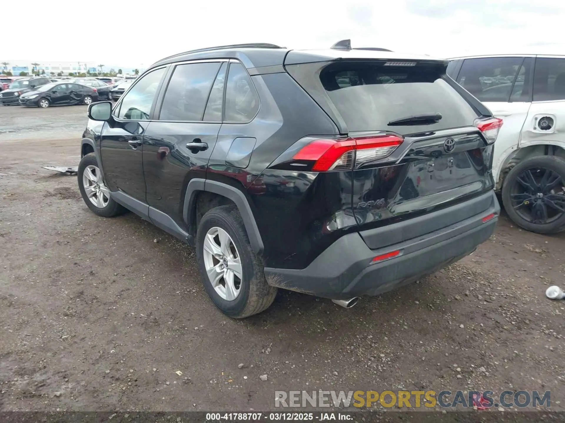 3 Photograph of a damaged car JTMW1RFVXKD502802 TOYOTA RAV4 2019