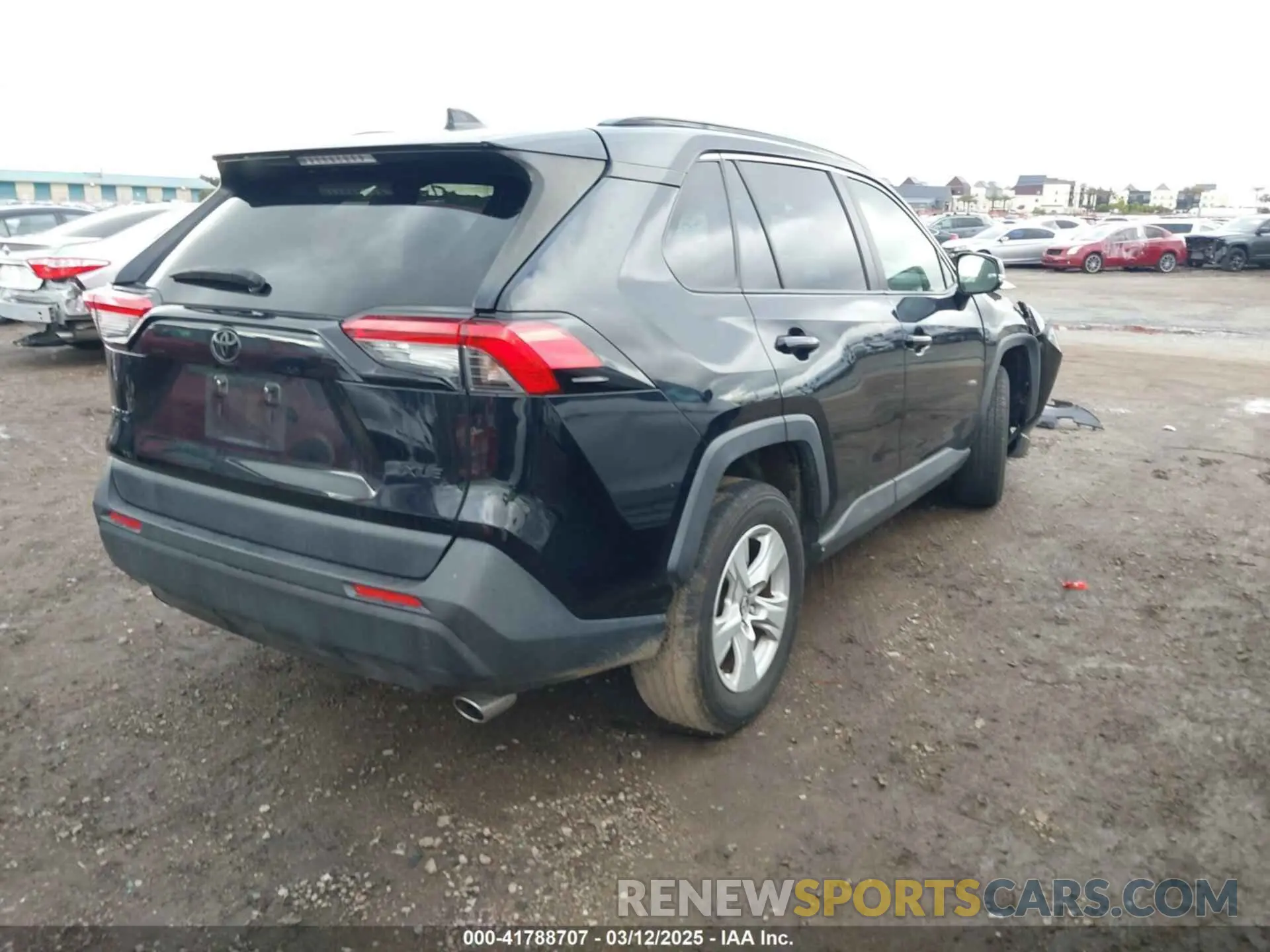 4 Photograph of a damaged car JTMW1RFVXKD502802 TOYOTA RAV4 2019