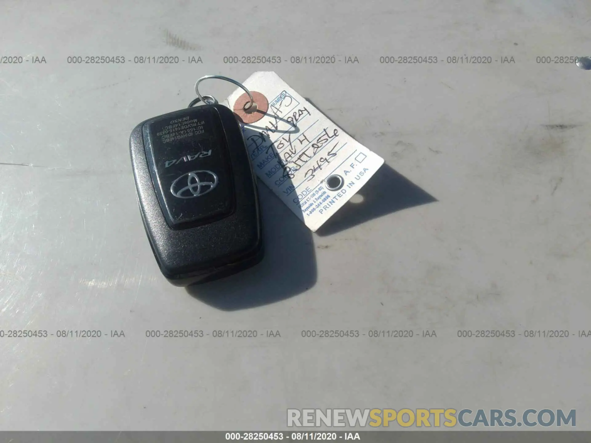11 Photograph of a damaged car JTMW1RFVXKD503495 TOYOTA RAV4 2019
