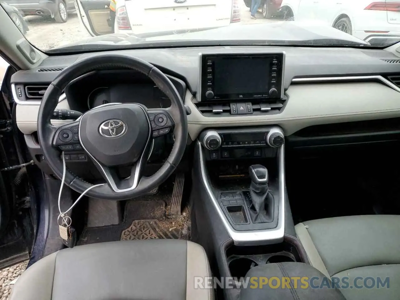8 Фотография поврежденного автомобиля JTMY1RFV3KD502908 TOYOTA RAV4 2019