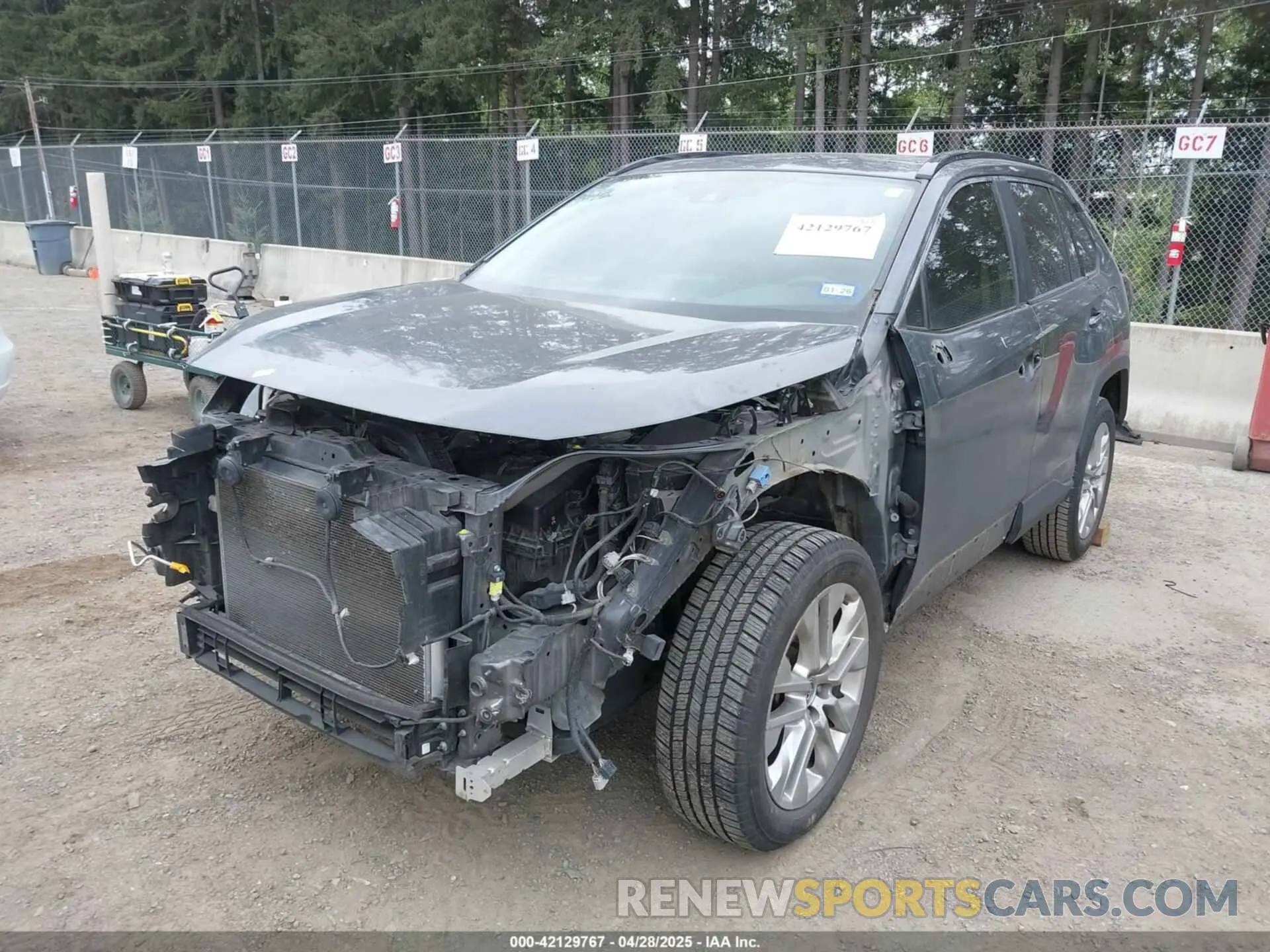 2 Photograph of a damaged car JTMY1RFV6KD031787 TOYOTA RAV4 2019