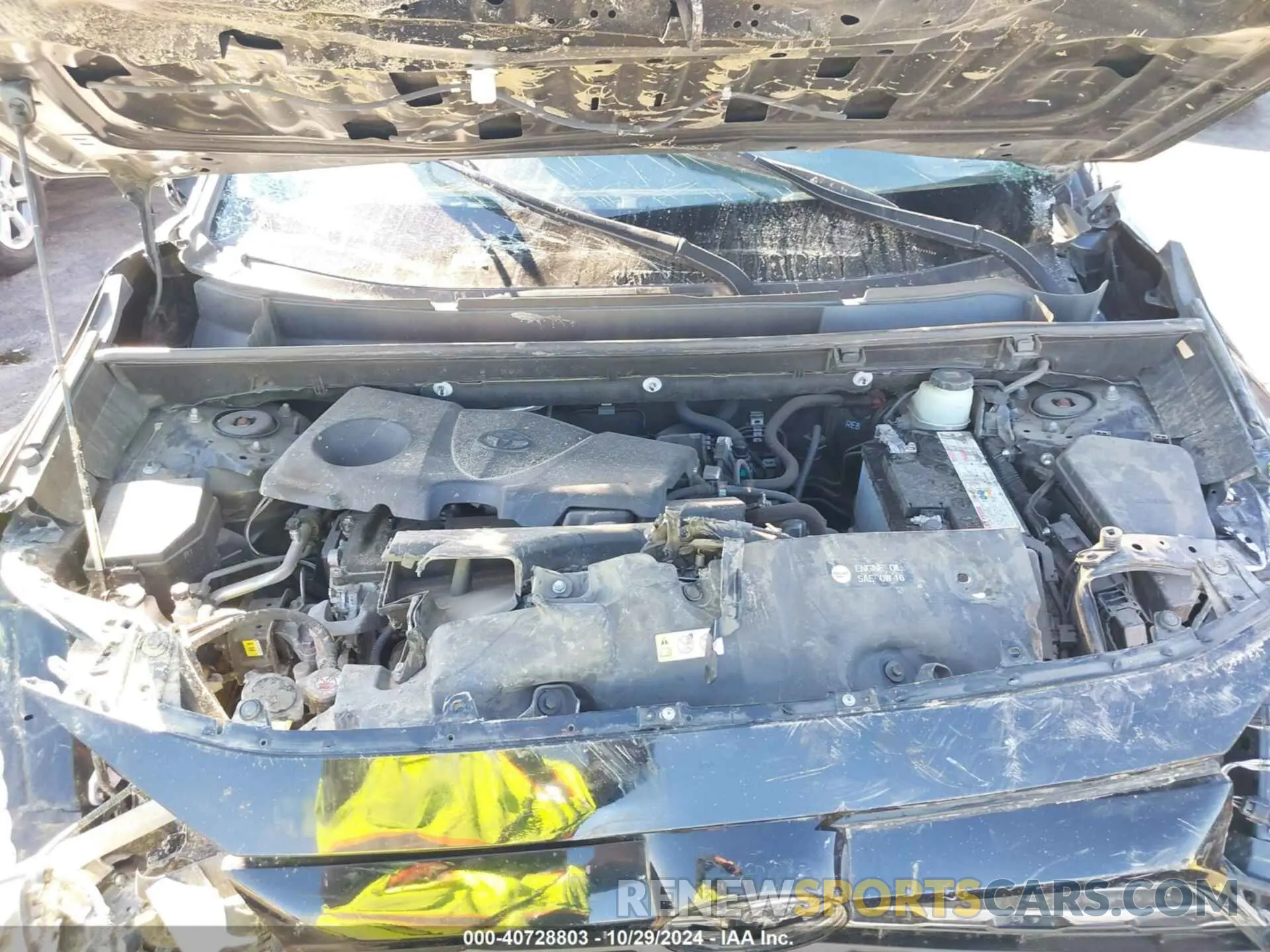 10 Photograph of a damaged car JTMY1RFV6KD501705 TOYOTA RAV4 2019