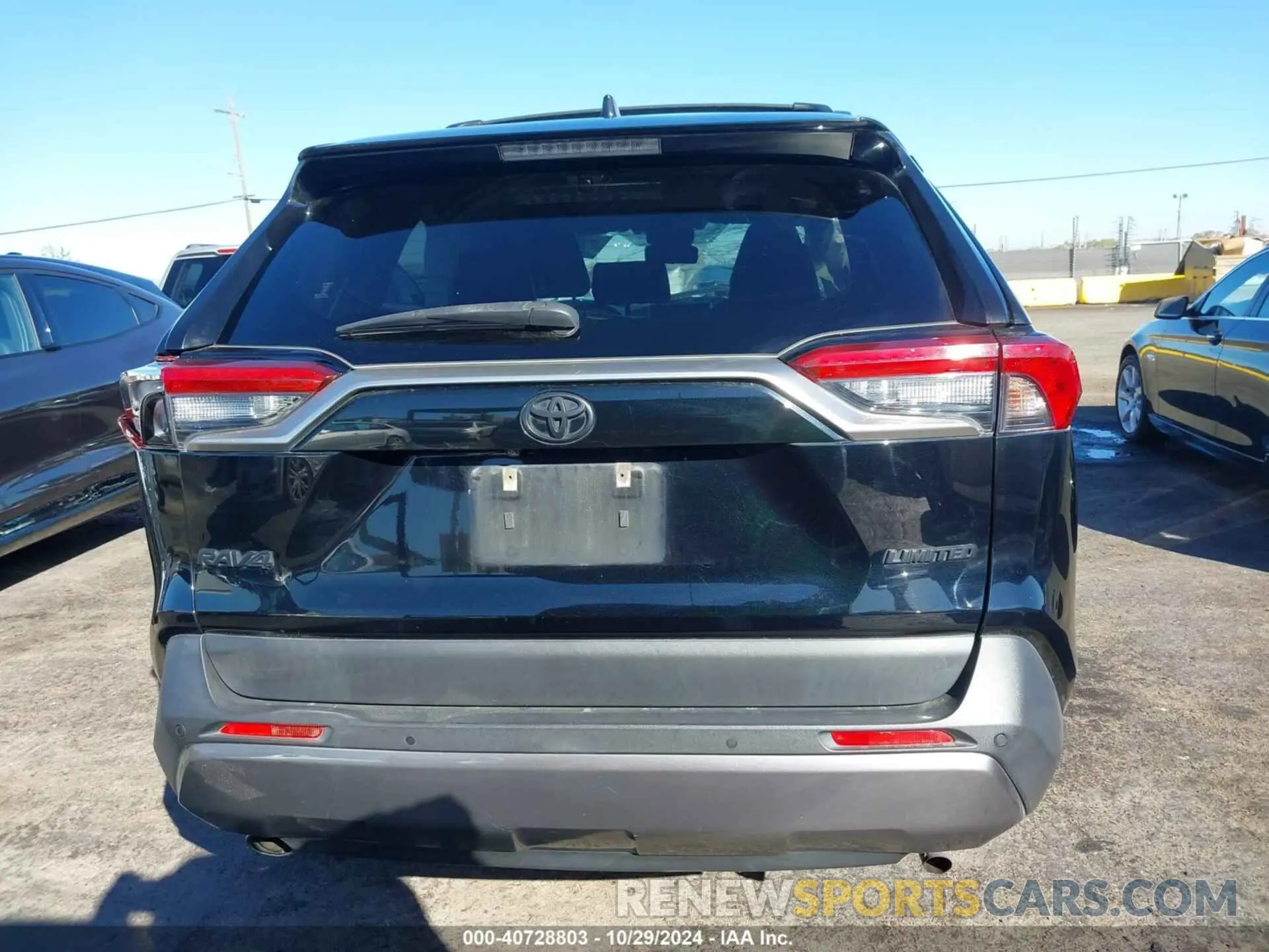 16 Photograph of a damaged car JTMY1RFV6KD501705 TOYOTA RAV4 2019