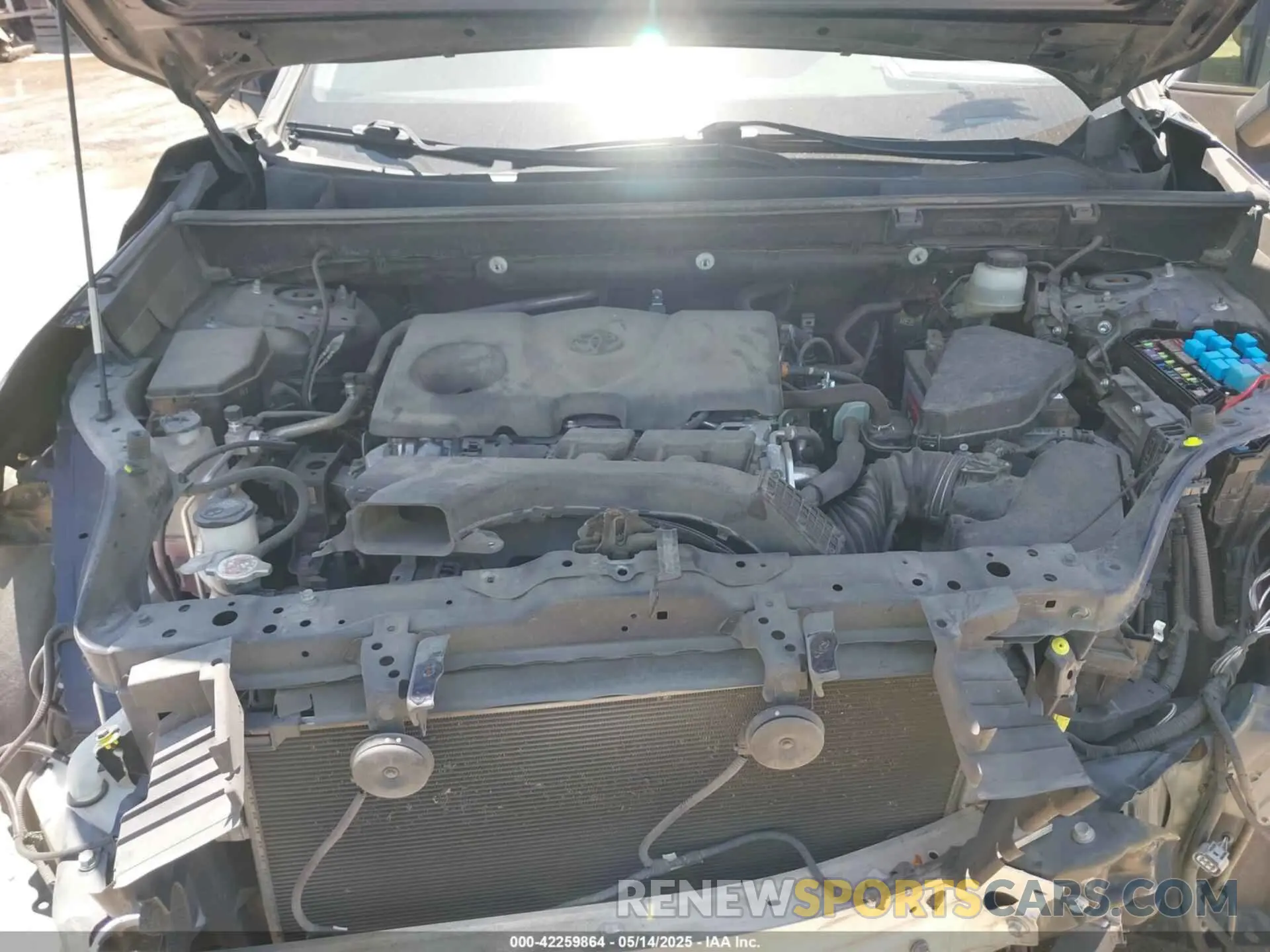 10 Фотография поврежденного автомобиля JTMY1RFV7KD516262 TOYOTA RAV4 2019