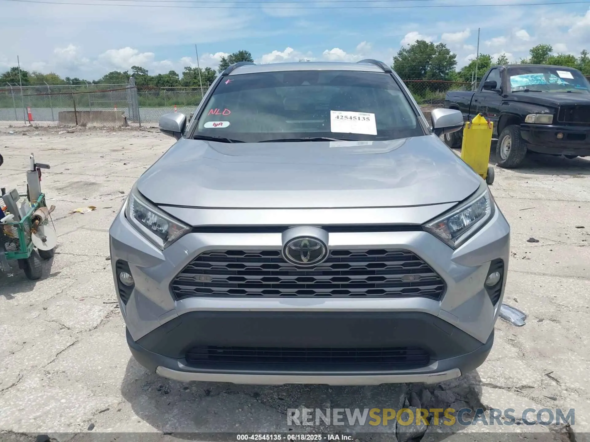 12 Photograph of a damaged car JTMY1RFVXKD503506 TOYOTA RAV4 2019