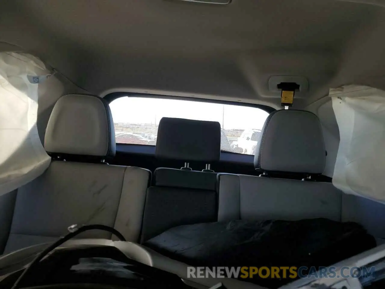 10 Фотография поврежденного автомобиля JTMYFREV4JJ202376 TOYOTA RAV4 2019