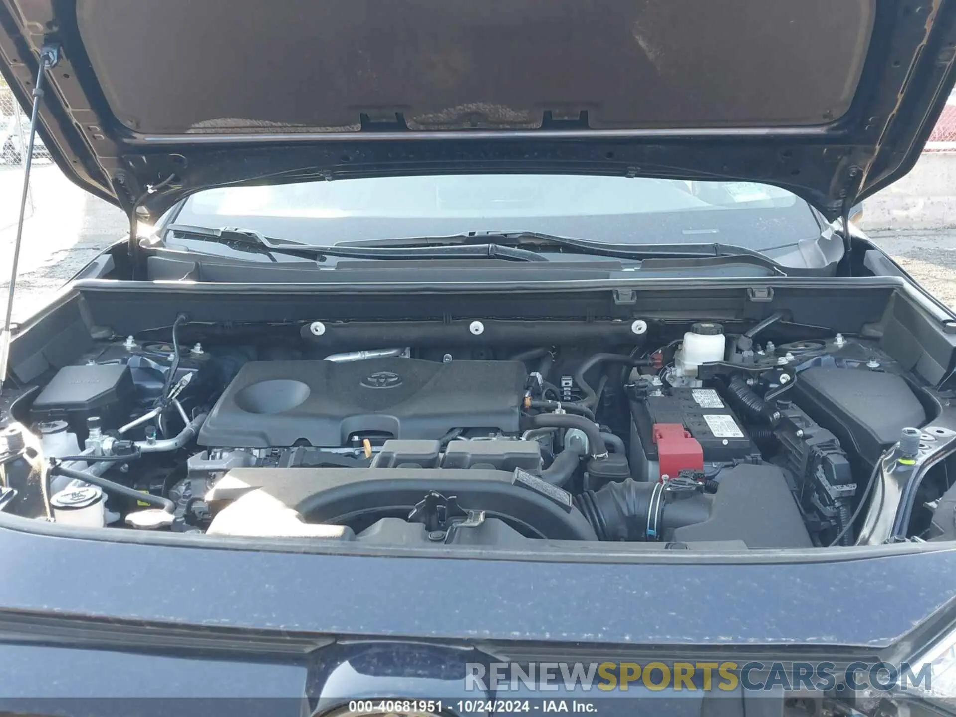 10 Photograph of a damaged car 2T3A1RFV1LC121663 TOYOTA RAV4 2020