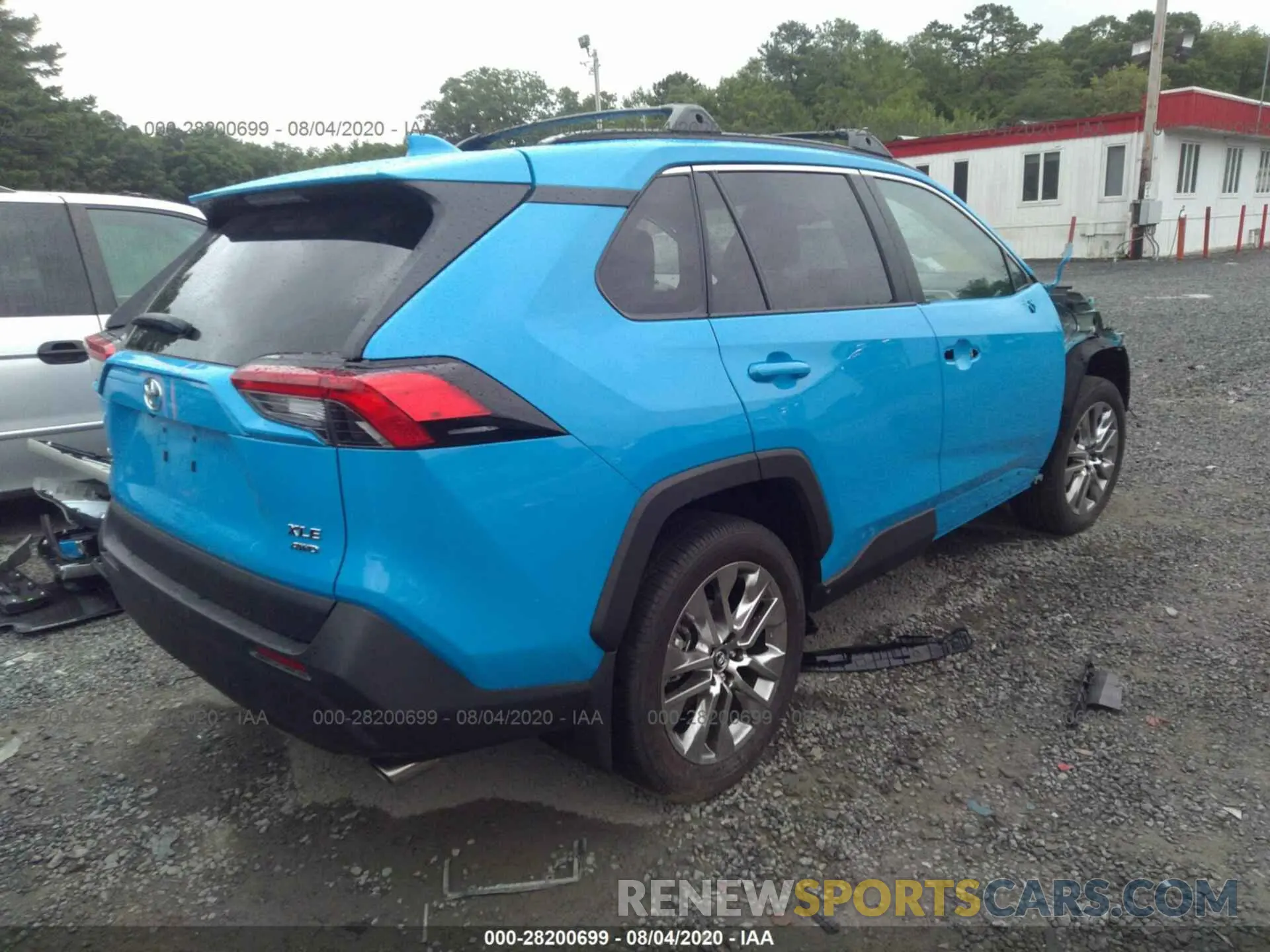 4 Photograph of a damaged car 2T3A1RFV2LC095347 TOYOTA RAV4 2020