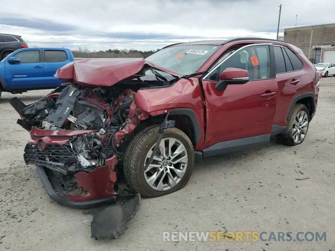 1 Фотография поврежденного автомобиля 2T3A1RFV3LC123124 TOYOTA RAV4 2020