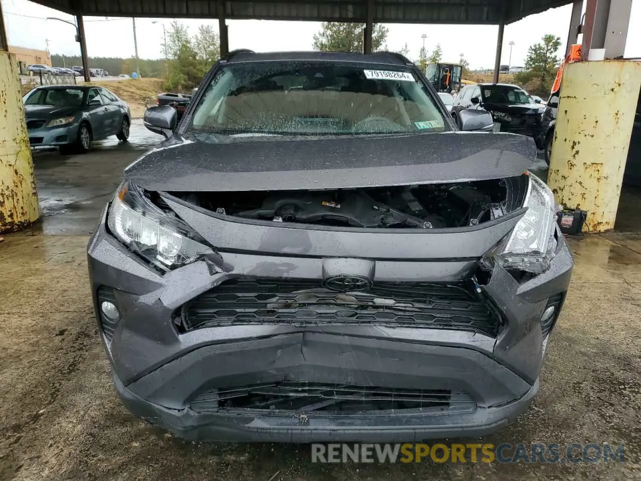 5 Photograph of a damaged car 2T3A1RFV3LW107875 TOYOTA RAV4 2020