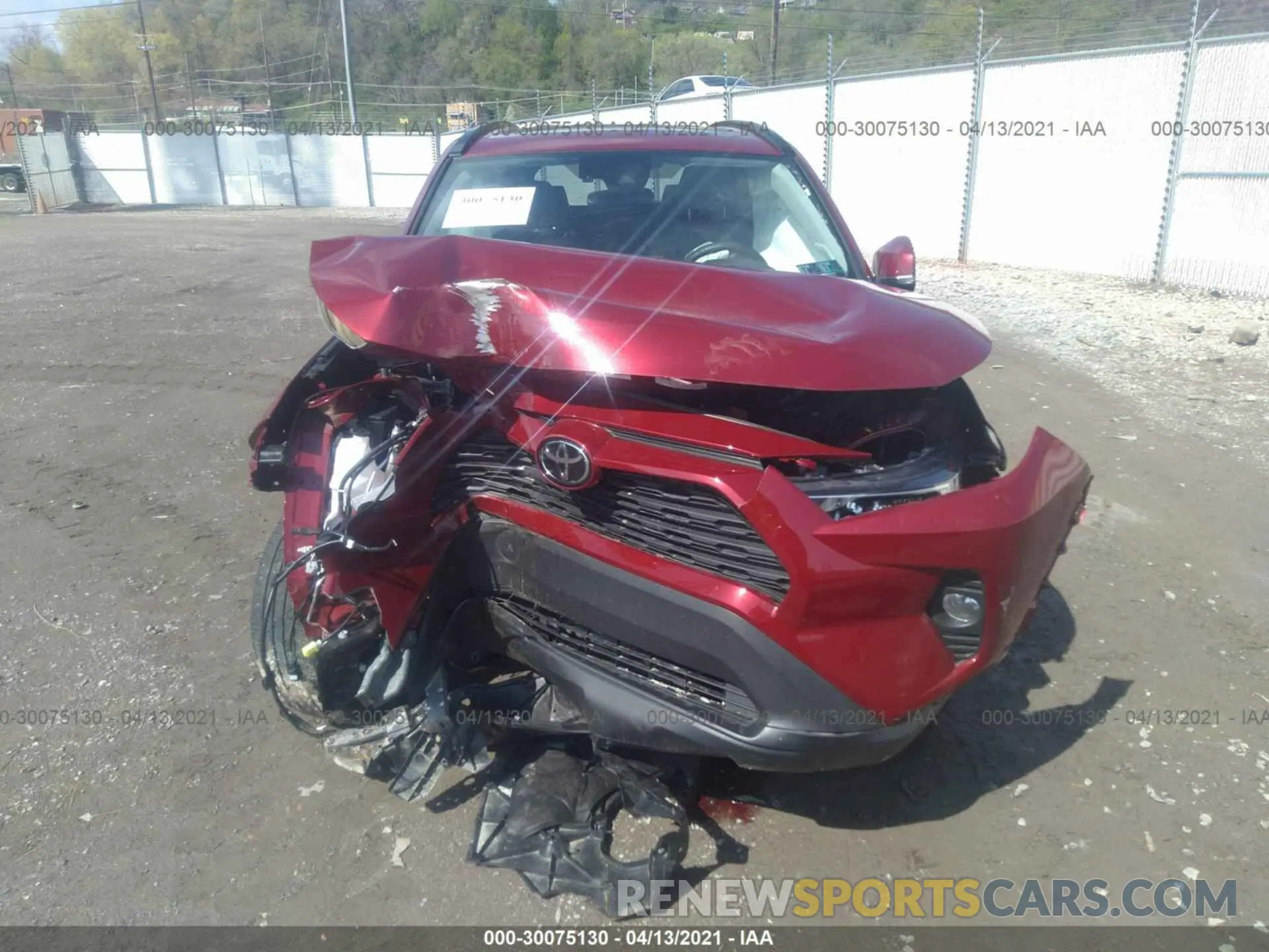 6 Photograph of a damaged car 2T3A1RFV5LC124176 TOYOTA RAV4 2020