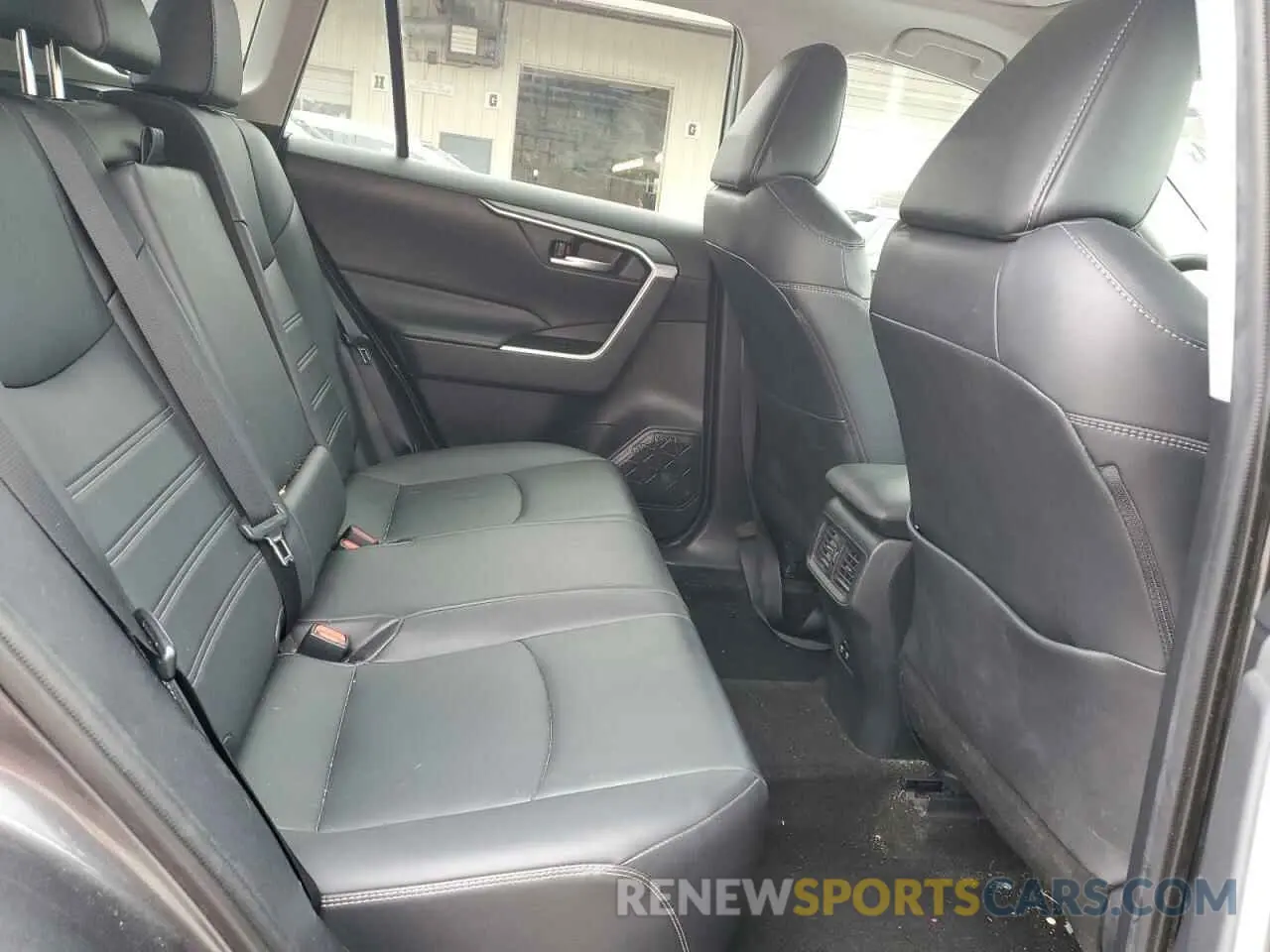 11 Фотография поврежденного автомобиля 2T3A1RFV6LC065297 TOYOTA RAV4 2020