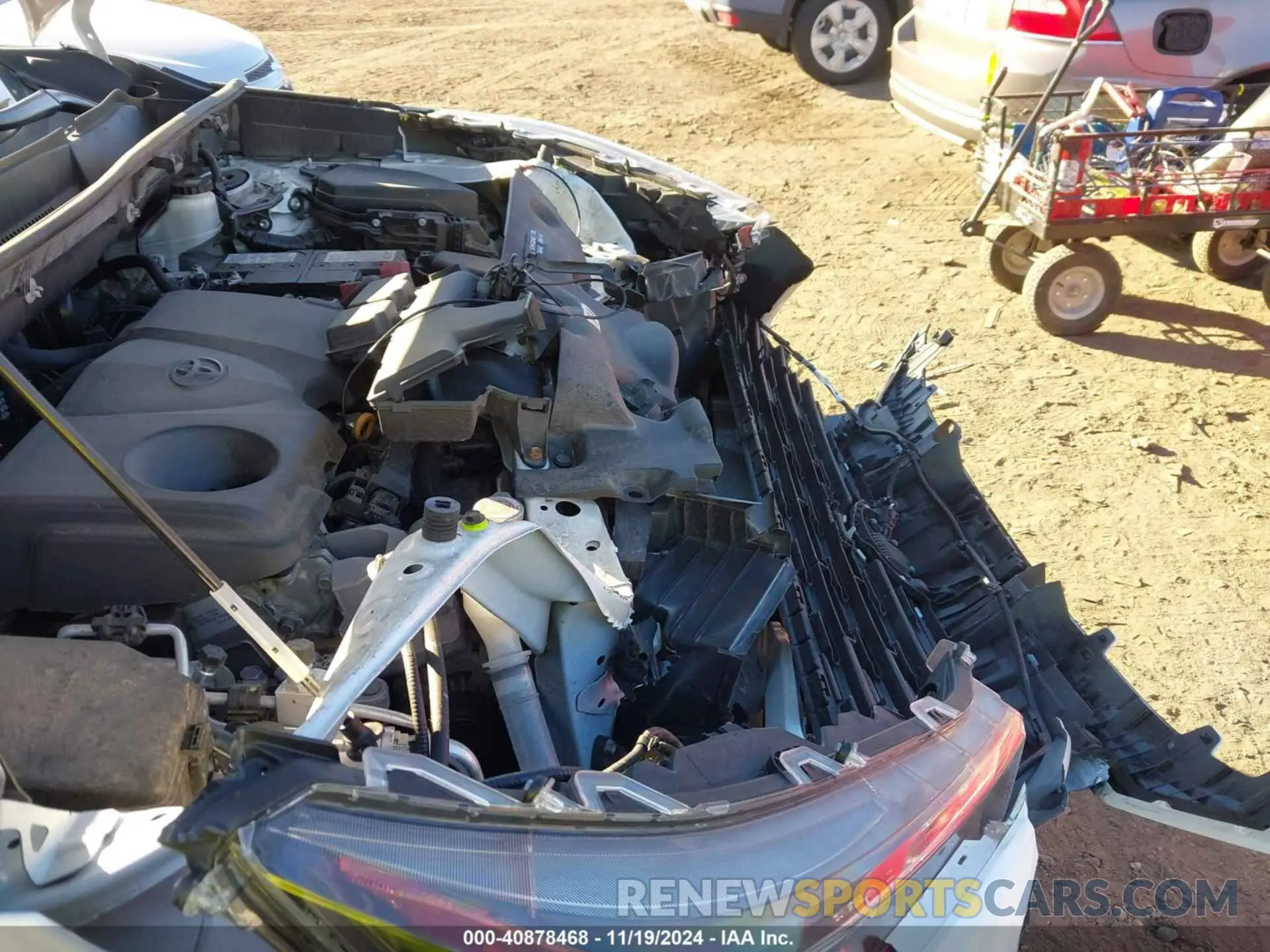 17 Photograph of a damaged car 2T3A1RFV6LC130357 TOYOTA RAV4 2020