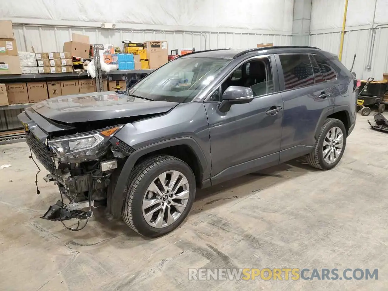 1 Photograph of a damaged car 2T3A1RFV9LC123385 TOYOTA RAV4 2020