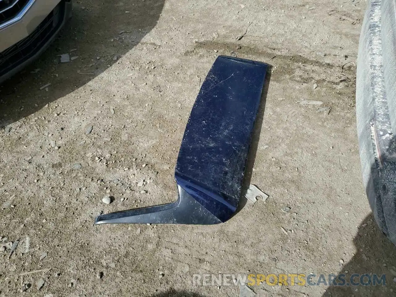 13 Photograph of a damaged car 2T3A1RFVXLC135321 TOYOTA RAV4 2020