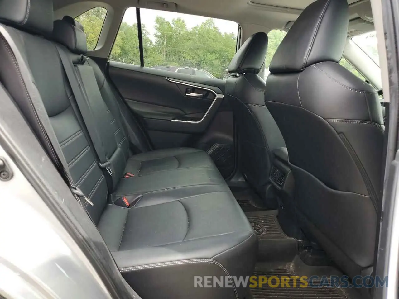 11 Фотография поврежденного автомобиля 2T3A1RFVXLW116864 TOYOTA RAV4 2020
