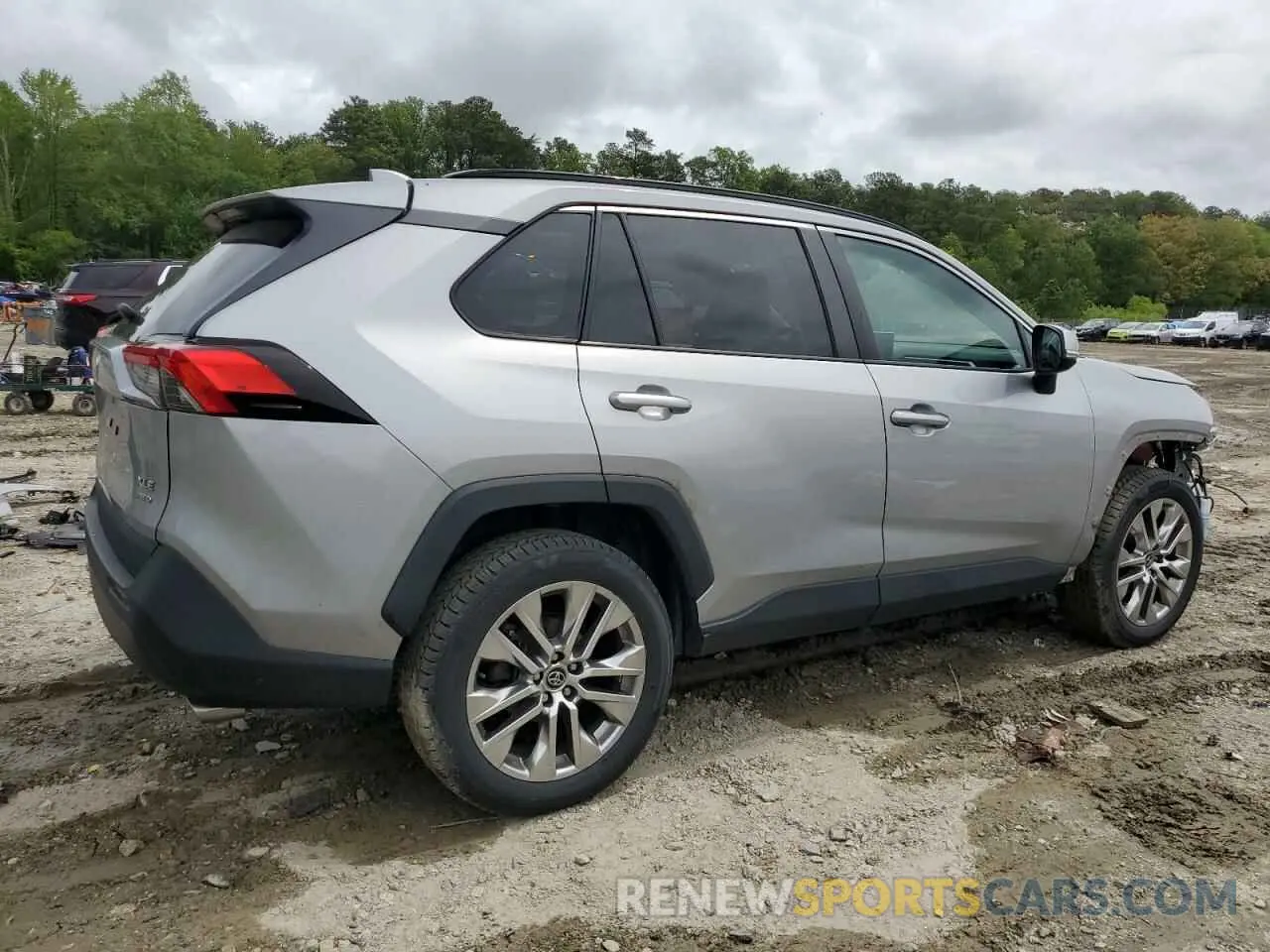 3 Фотография поврежденного автомобиля 2T3A1RFVXLW116864 TOYOTA RAV4 2020