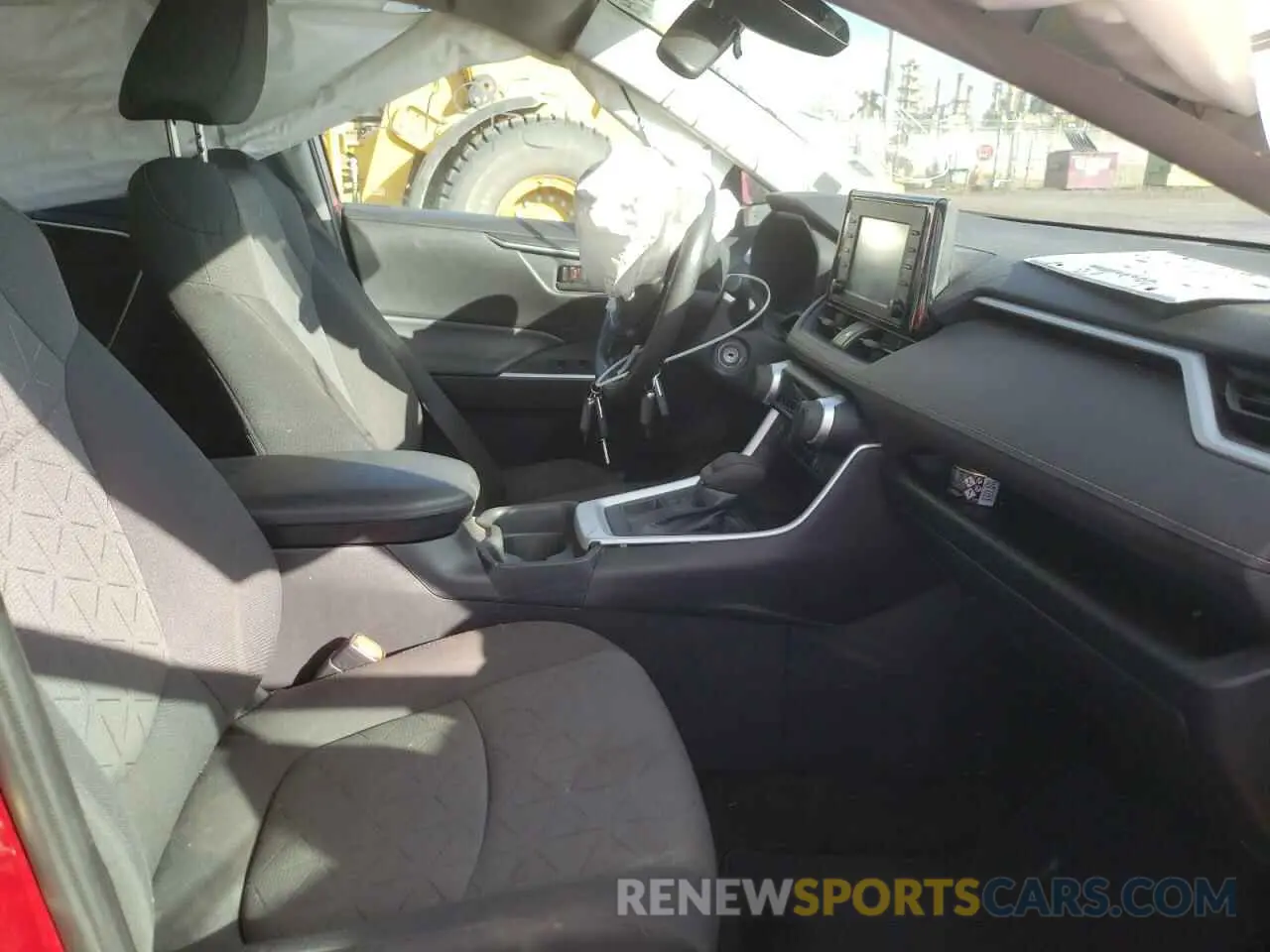 5 Фотография поврежденного автомобиля 2T3B1RFV7LW119032 TOYOTA RAV4 2020