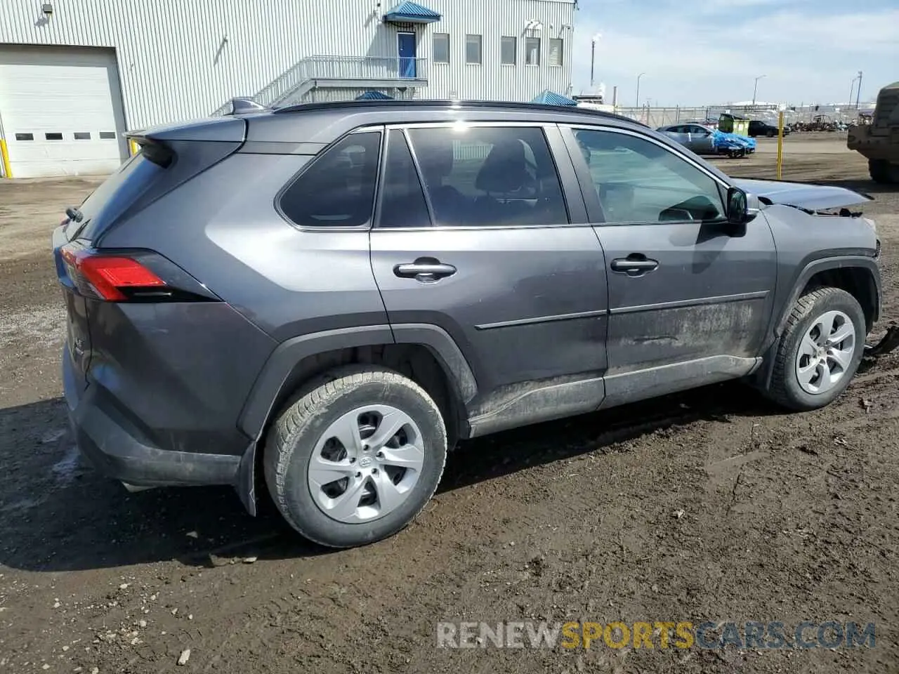 3 Фотография поврежденного автомобиля 2T3B1RFVXLW121986 TOYOTA RAV4 2020
