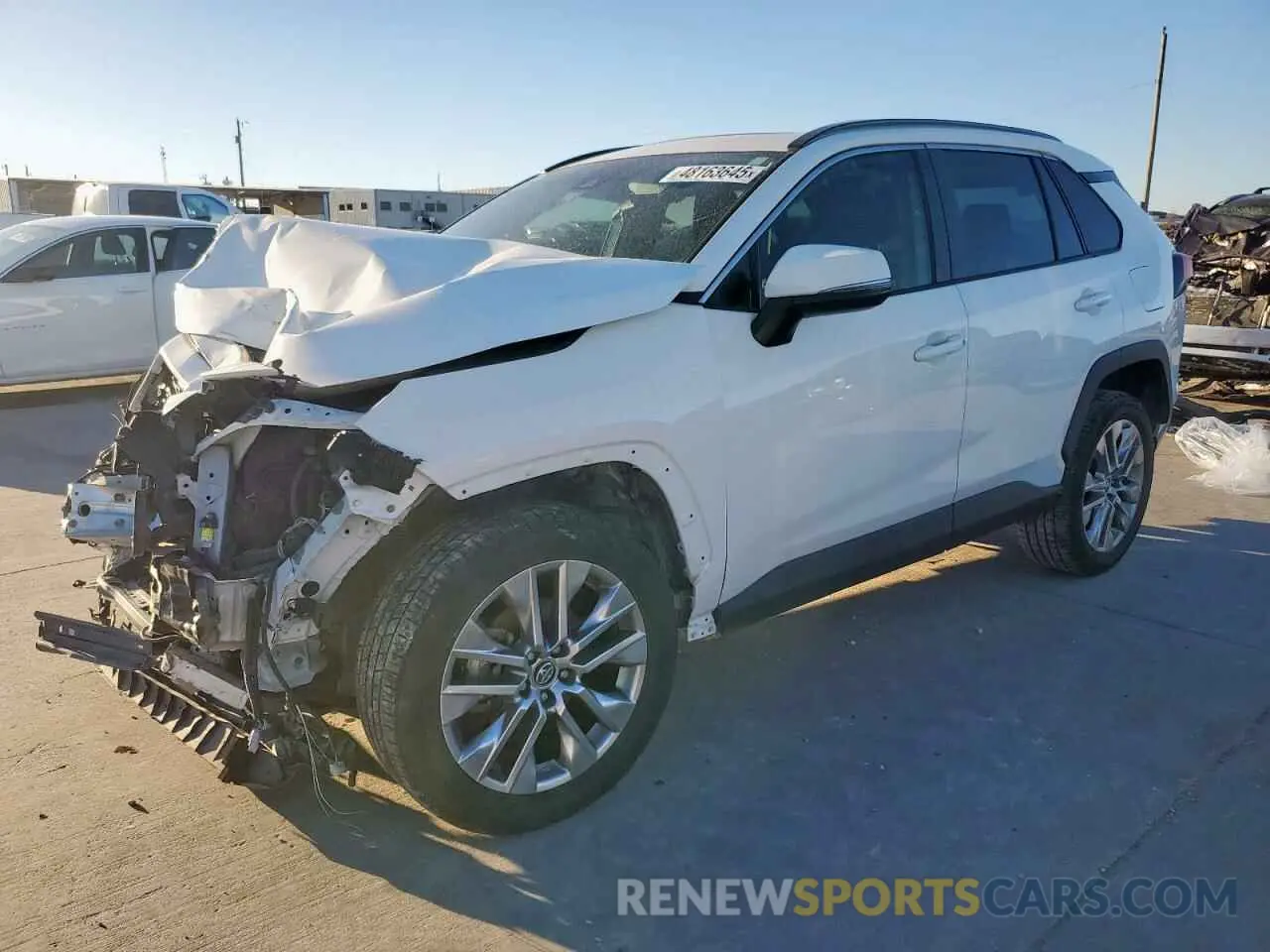 1 Photograph of a damaged car 2T3C1RFV0LC037343 TOYOTA RAV4 2020