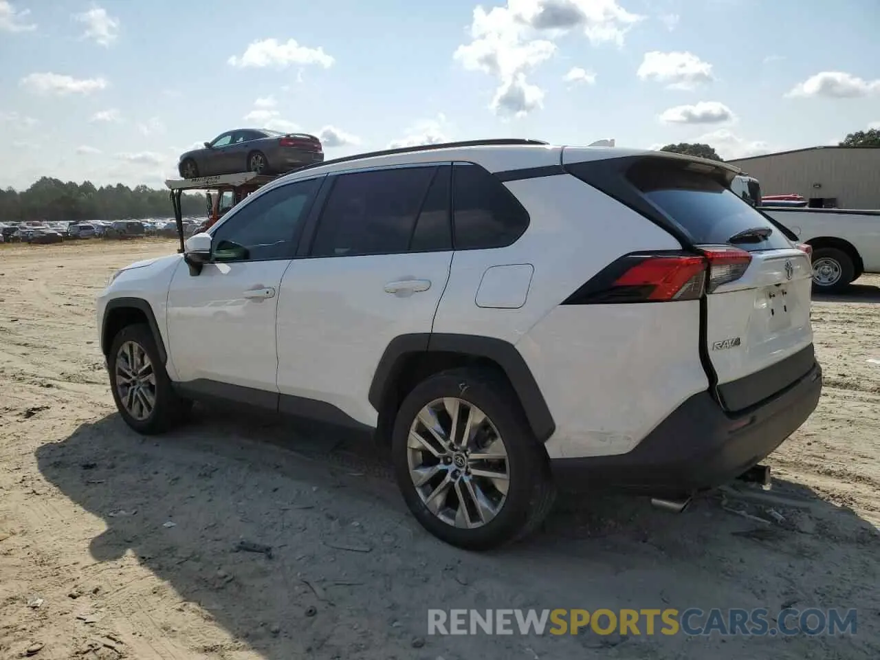 2 Photograph of a damaged car 2T3C1RFV0LC060198 TOYOTA RAV4 2020