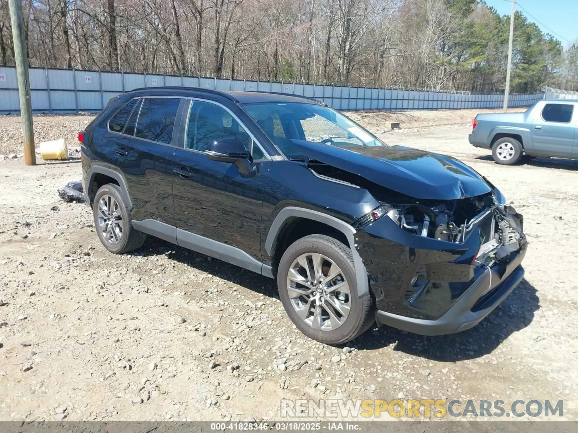 1 Photograph of a damaged car 2T3C1RFV3LC049230 TOYOTA RAV4 2020