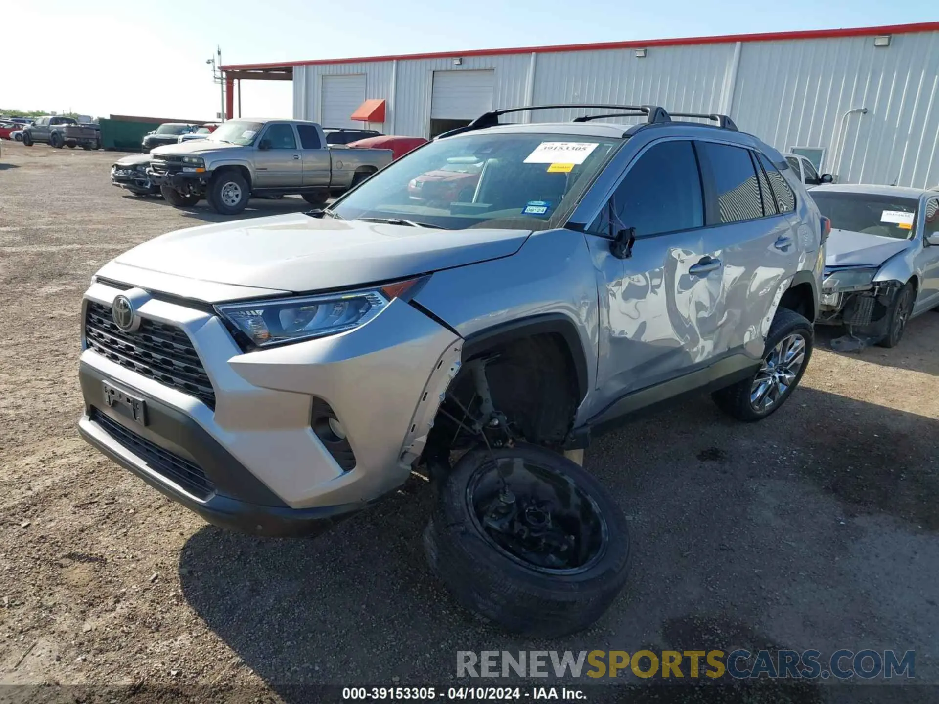 2 Photograph of a damaged car 2T3C1RFV3LW083263 TOYOTA RAV4 2020