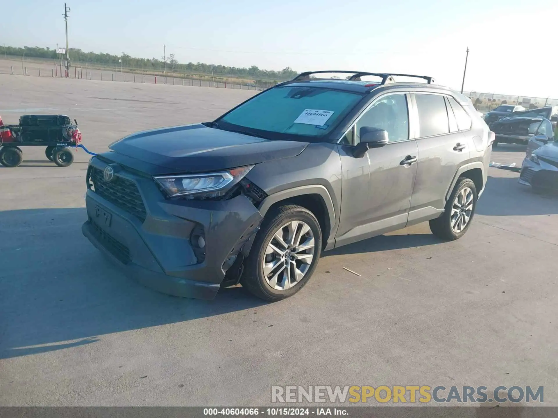 2 Фотография поврежденного автомобиля 2T3C1RFV3LW084574 TOYOTA RAV4 2020