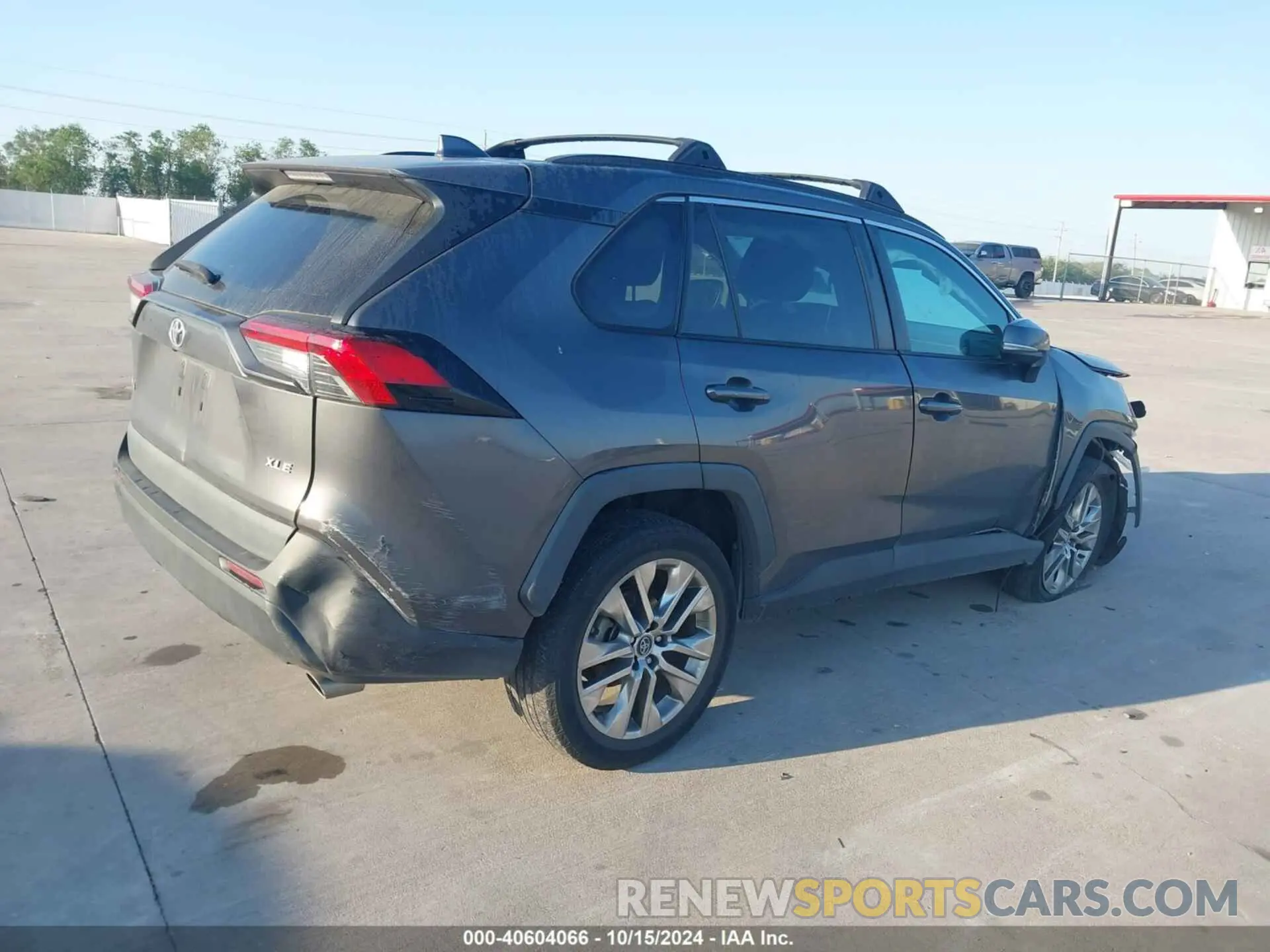 4 Фотография поврежденного автомобиля 2T3C1RFV3LW084574 TOYOTA RAV4 2020