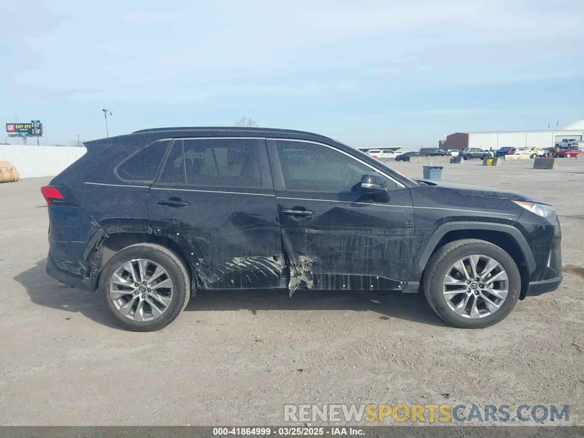 13 Фотография поврежденного автомобиля 2T3C1RFV3LW099771 TOYOTA RAV4 2020
