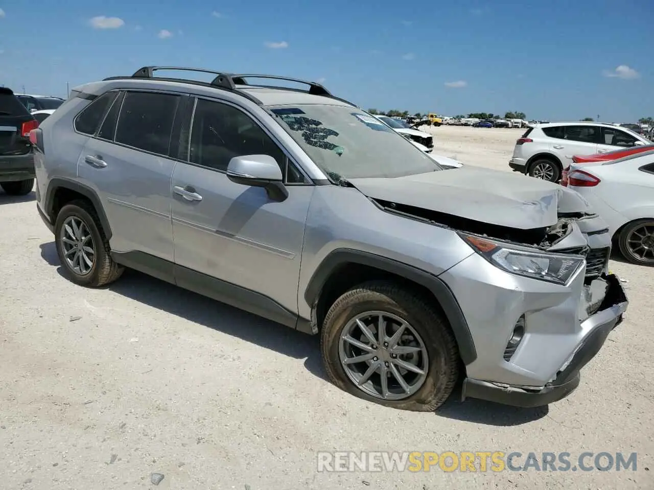 4 Фотография поврежденного автомобиля 2T3C1RFV4LC065341 TOYOTA RAV4 2020
