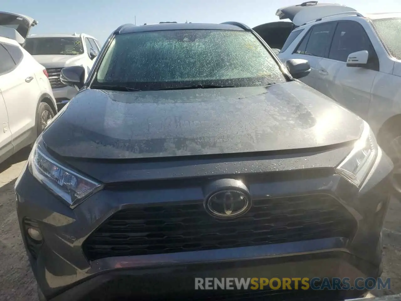 5 Photograph of a damaged car 2T3C1RFV4LC082379 TOYOTA RAV4 2020