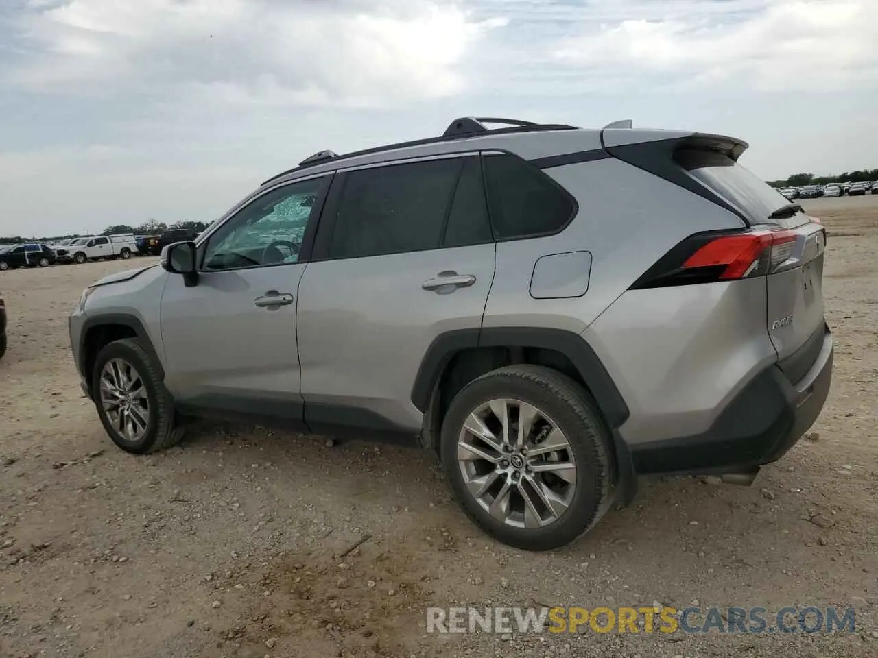 2 Фотография поврежденного автомобиля 2T3C1RFV4LW095471 TOYOTA RAV4 2020