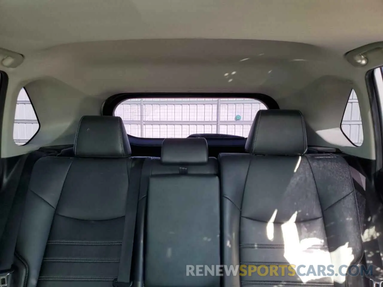 10 Фотография поврежденного автомобиля 2T3C1RFV8LW076549 TOYOTA RAV4 2020