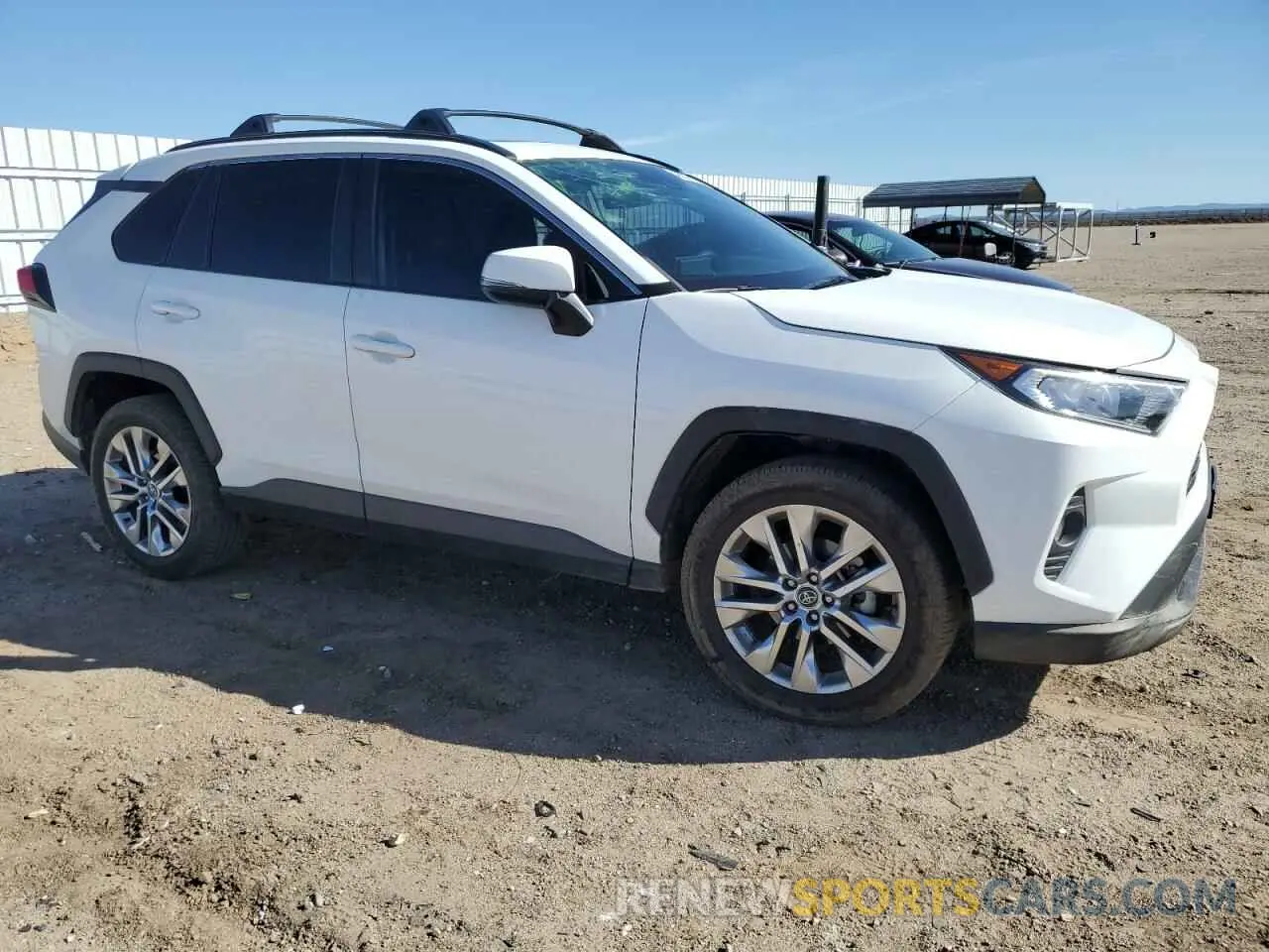 4 Фотография поврежденного автомобиля 2T3C1RFV8LW076549 TOYOTA RAV4 2020