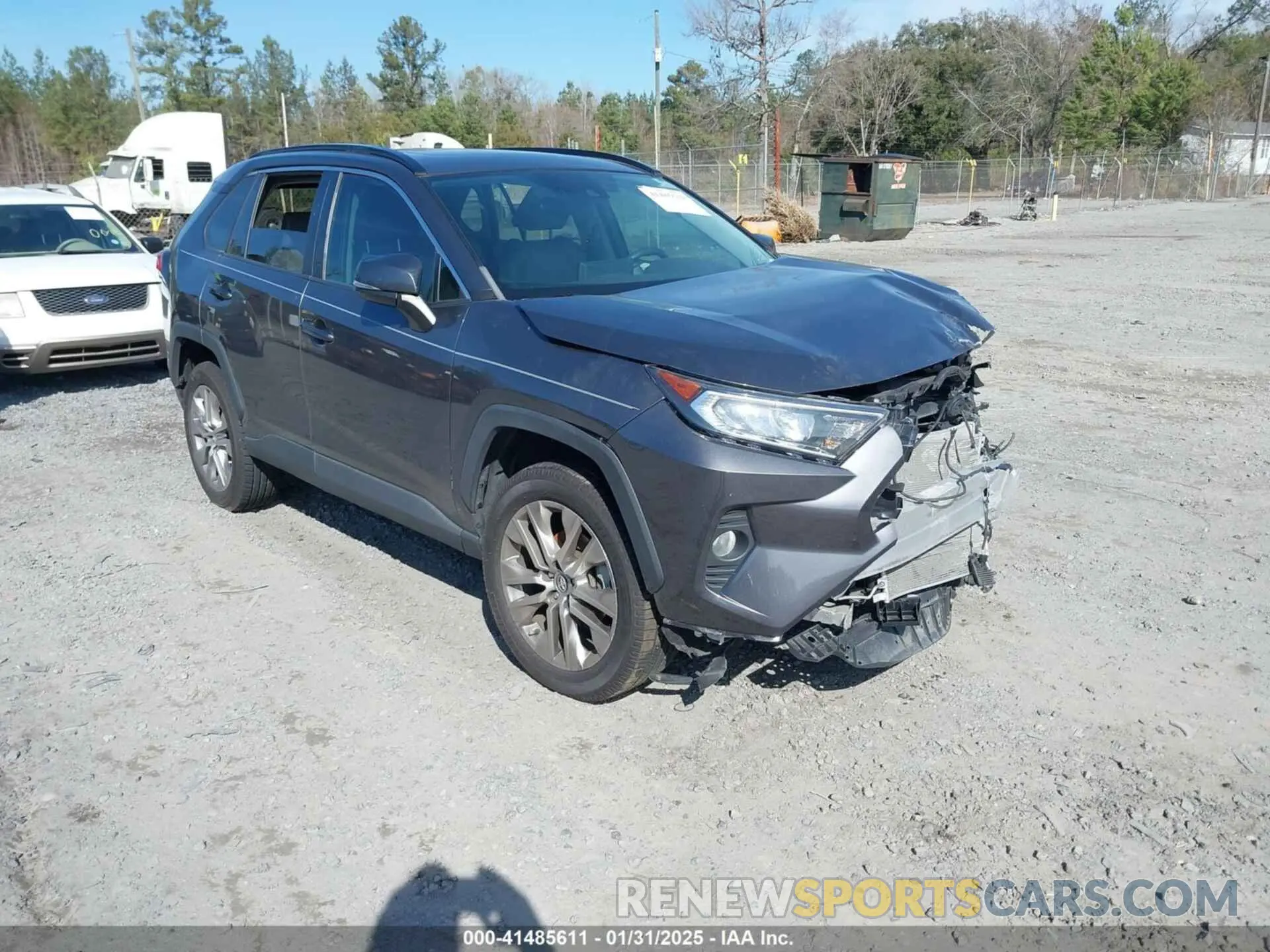 1 Фотография поврежденного автомобиля 2T3C1RFV9LW057878 TOYOTA RAV4 2020