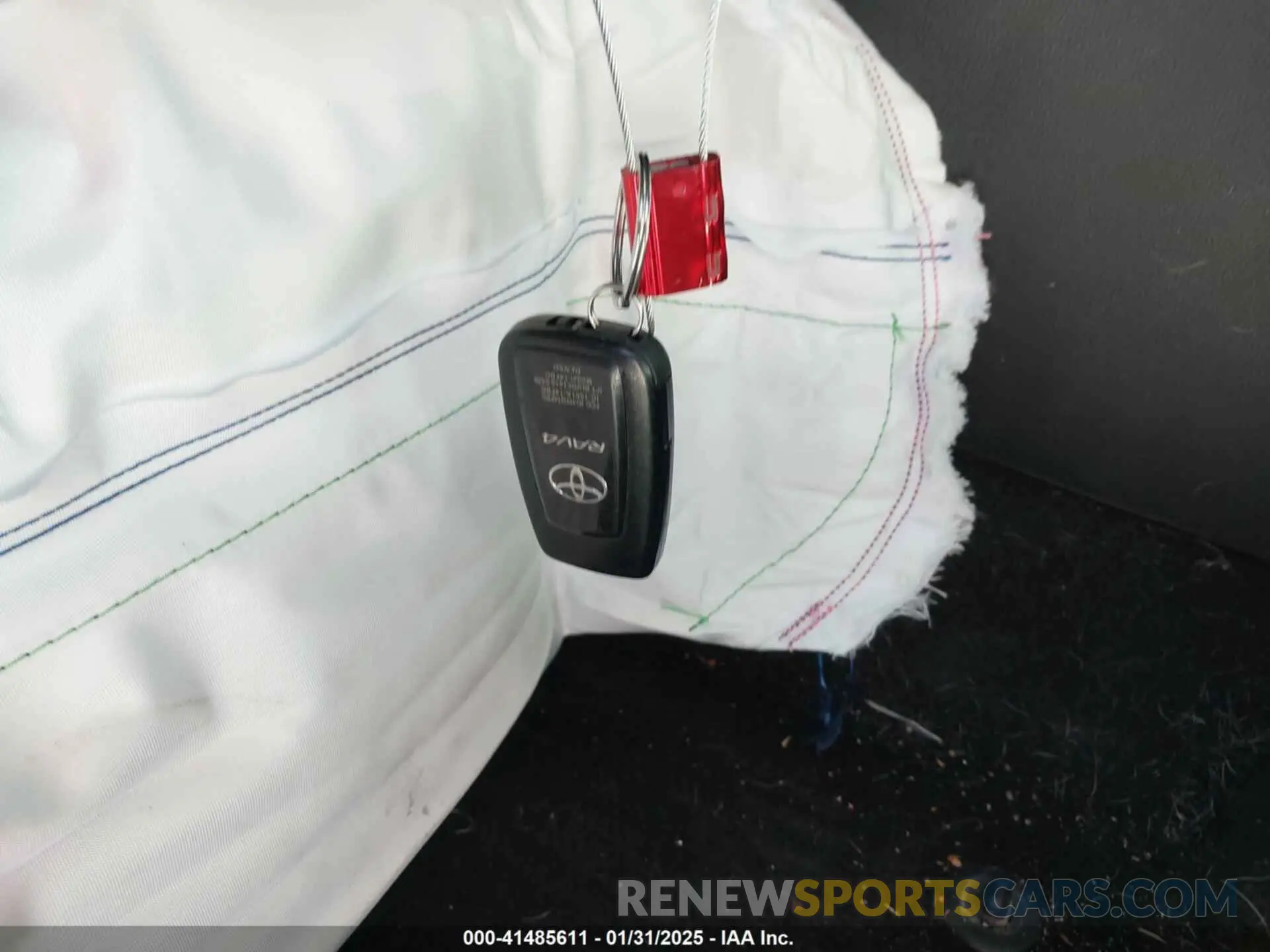 11 Фотография поврежденного автомобиля 2T3C1RFV9LW057878 TOYOTA RAV4 2020