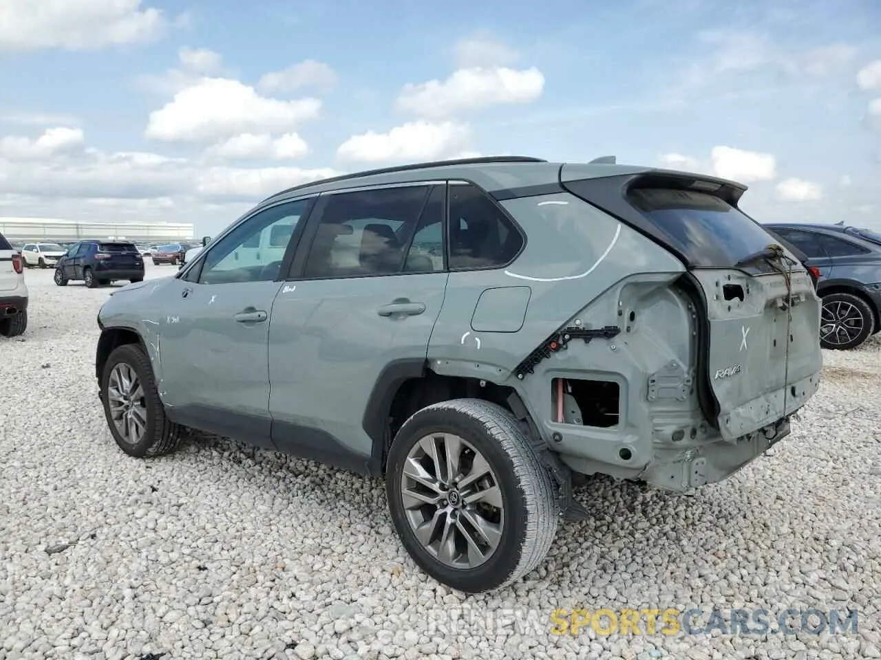 2 Photograph of a damaged car 2T3C1RFVXLW071062 TOYOTA RAV4 2020