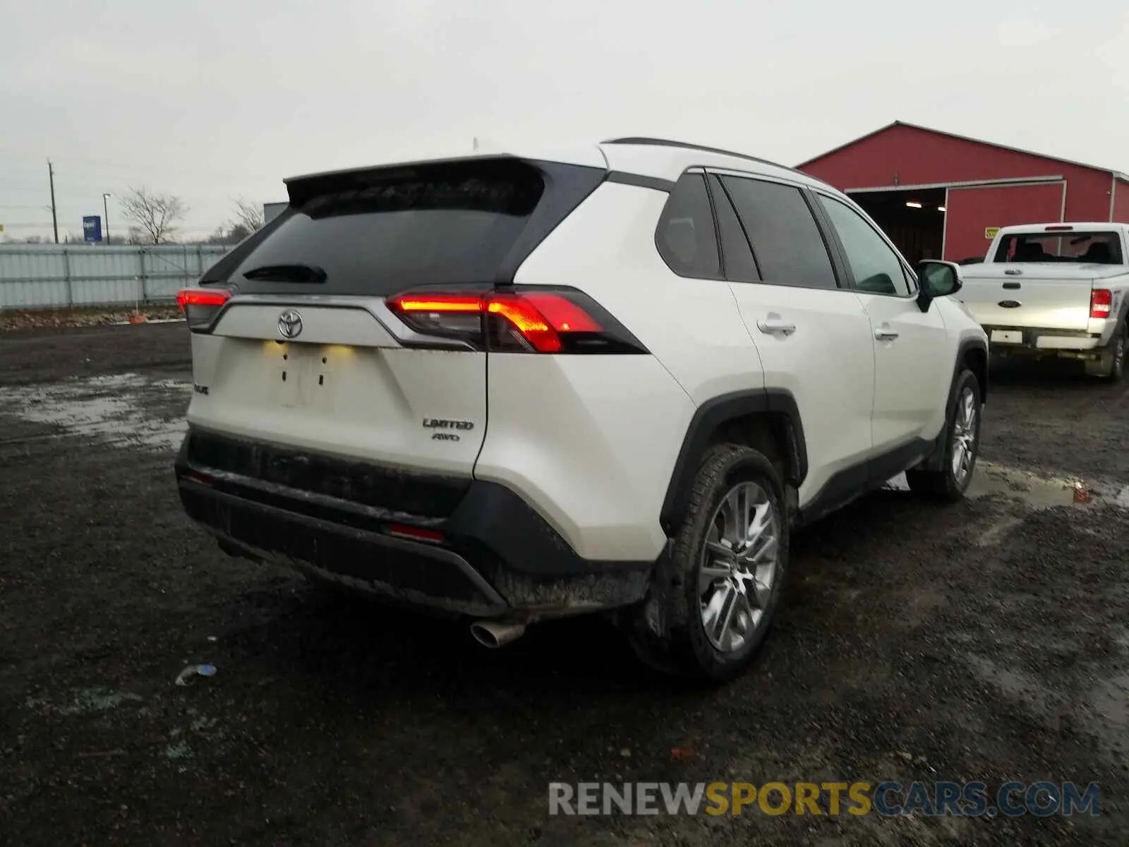 4 Photograph of a damaged car 2T3D1RFVXLC097473 TOYOTA RAV4 2020