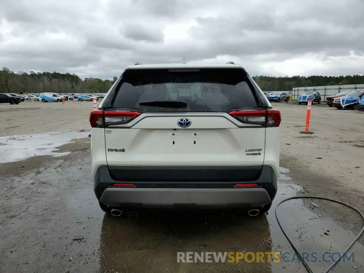 6 Фотография поврежденного автомобиля 2T3DWRFV5LW061691 TOYOTA RAV4 2020