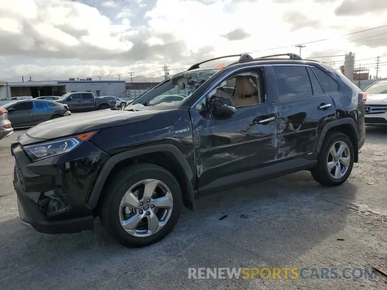 1 Photograph of a damaged car 2T3DWRFV7LW061188 TOYOTA RAV4 2020
