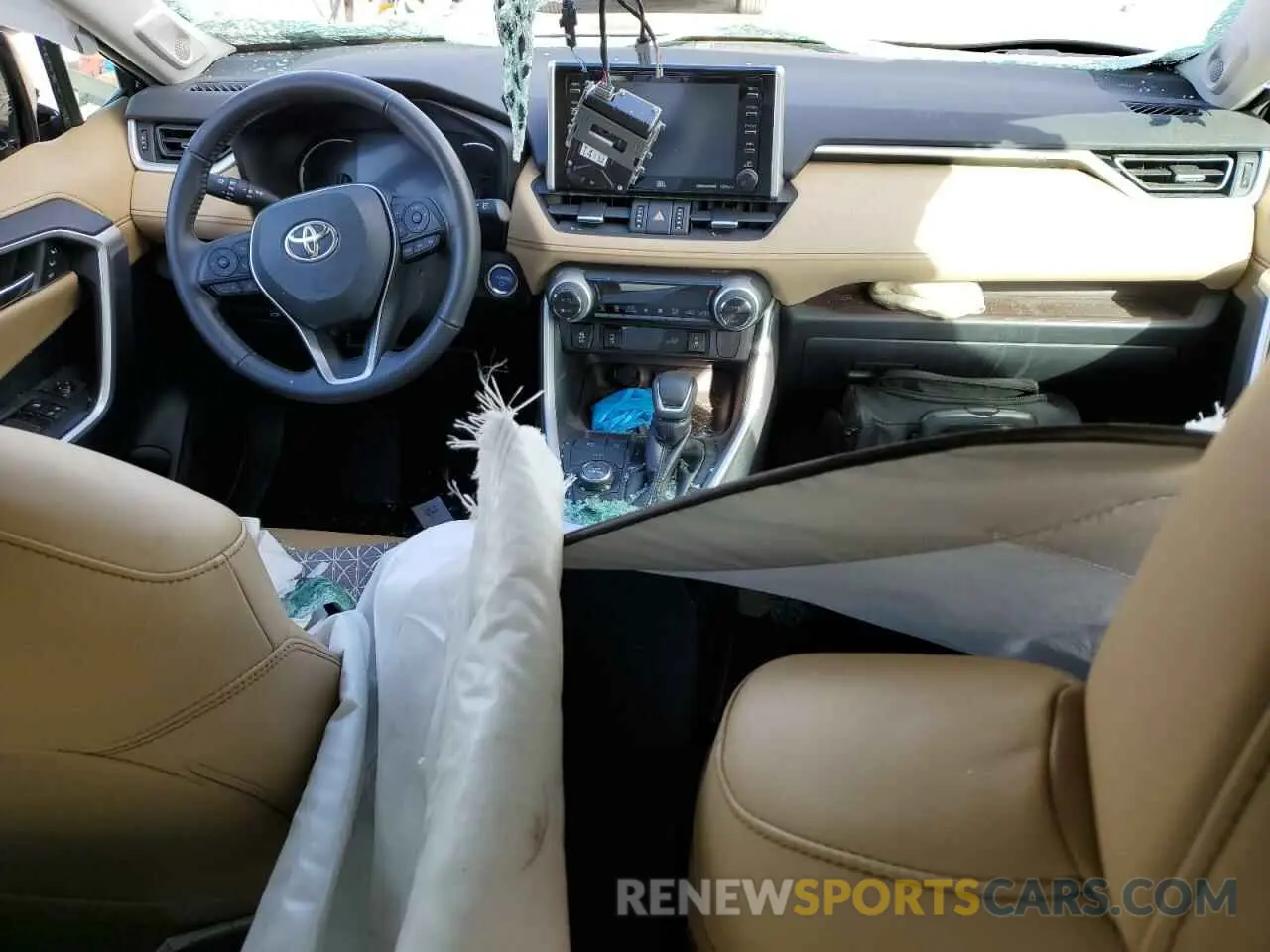 8 Photograph of a damaged car 2T3DWRFV7LW061188 TOYOTA RAV4 2020