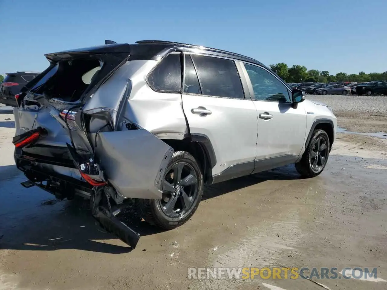3 Фотография поврежденного автомобиля 2T3EWRFV1LW081926 TOYOTA RAV4 2020
